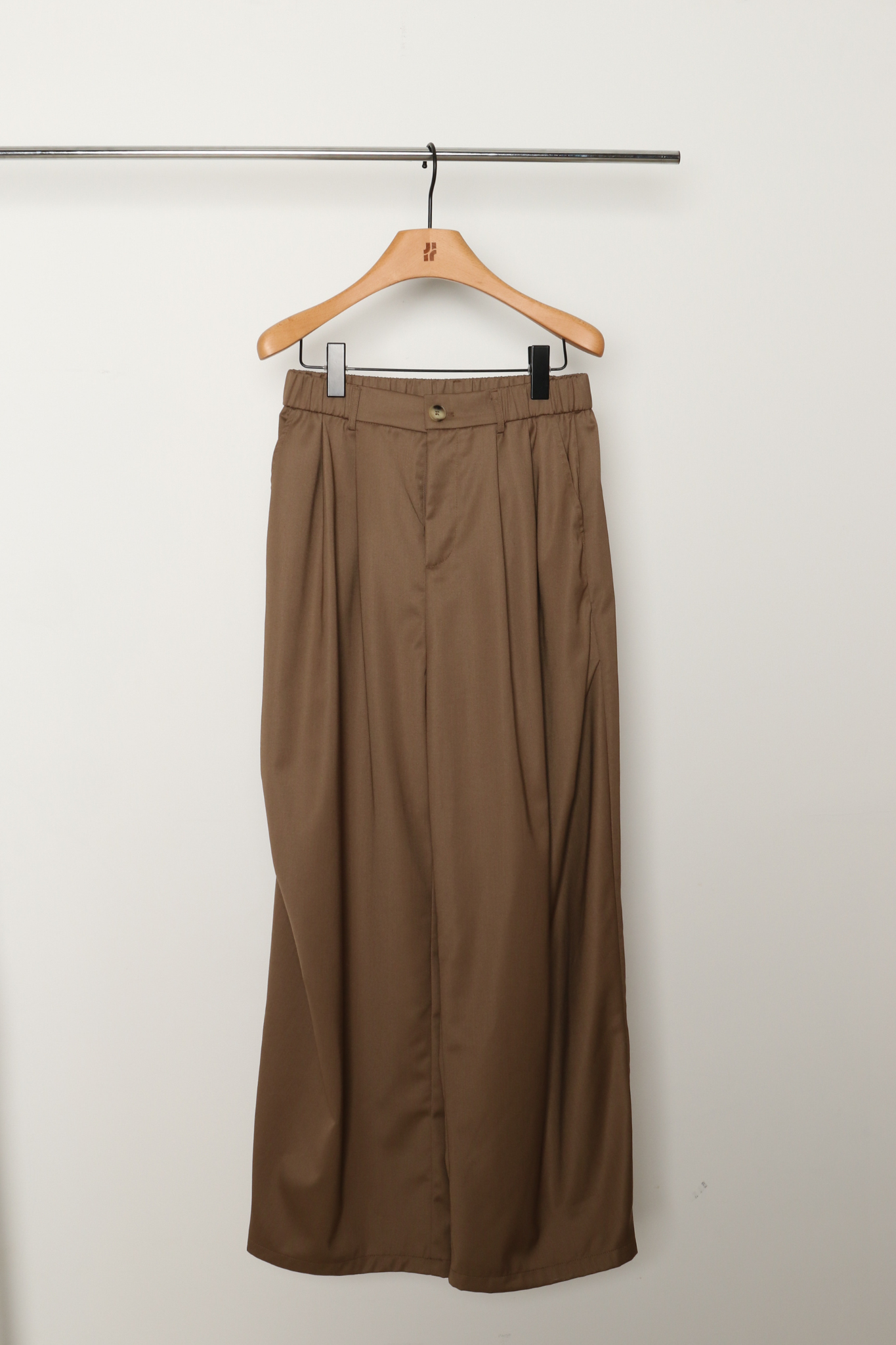 CHAIRA PANTS - BEIGE