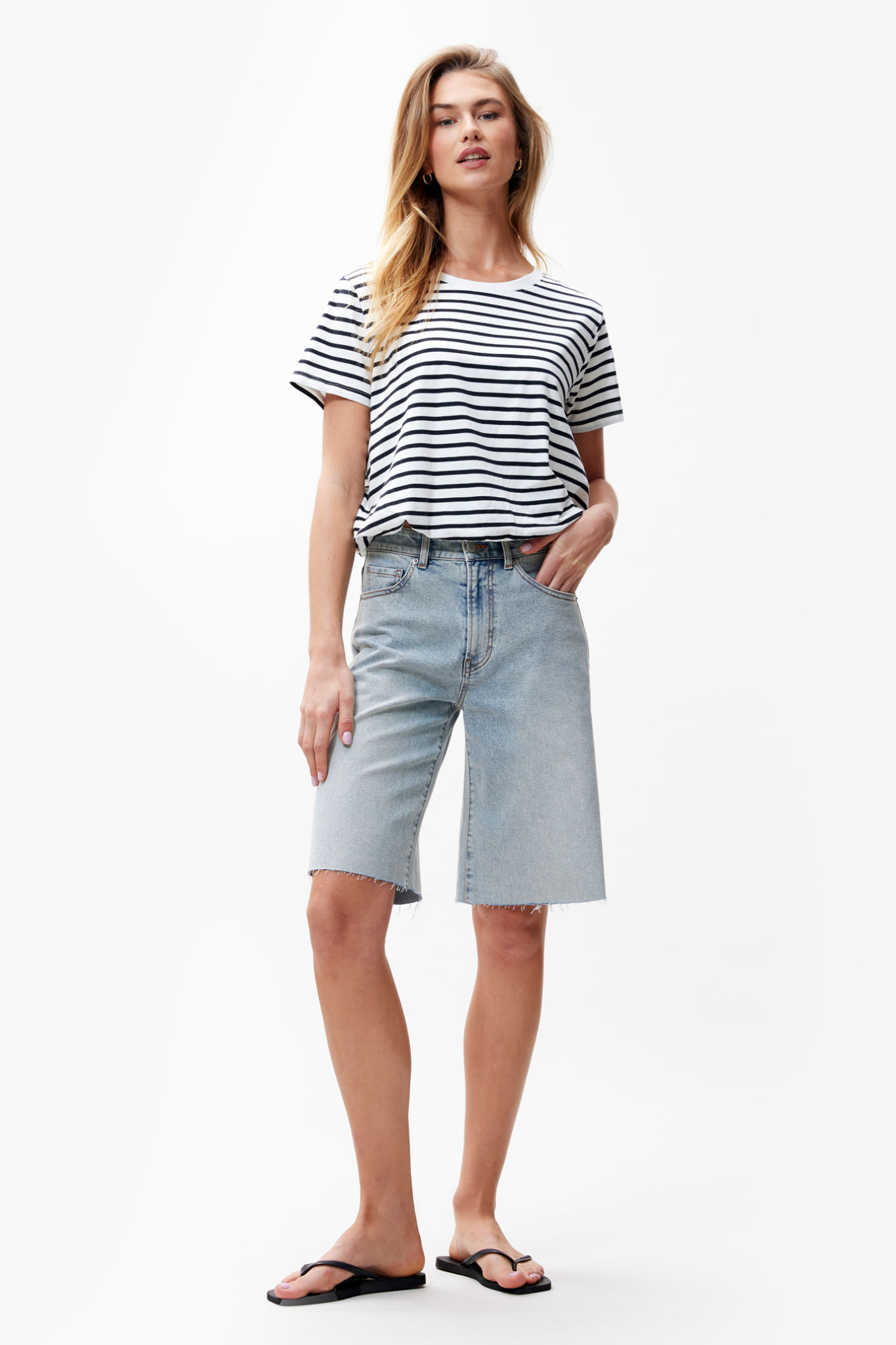 STRIPED TUCK IN T-SHIRT - BLACK