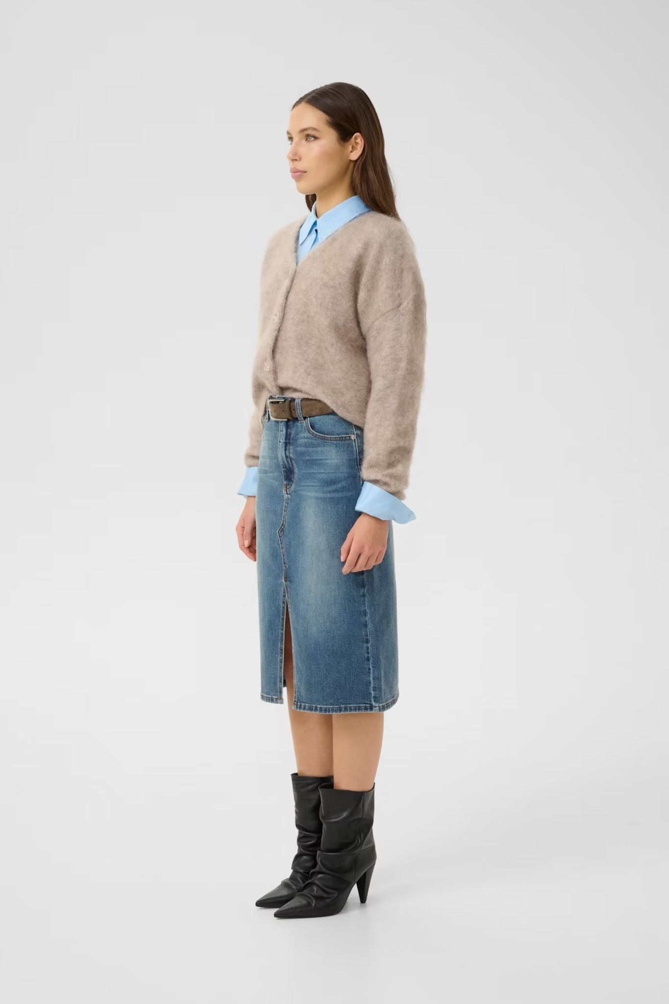 DEBBIE CARDIGAN - WARM SAND MELA