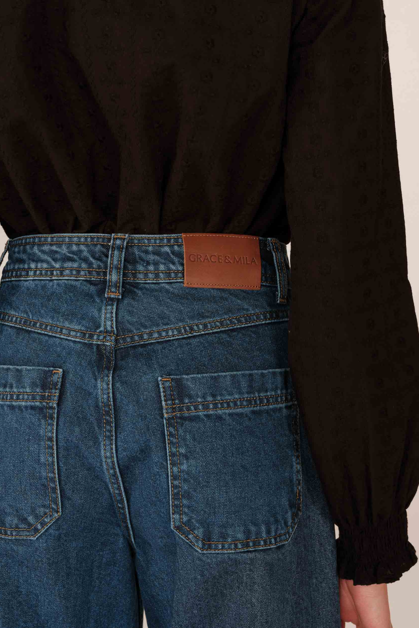 JONAS JEANS - MEDIUM BLUE