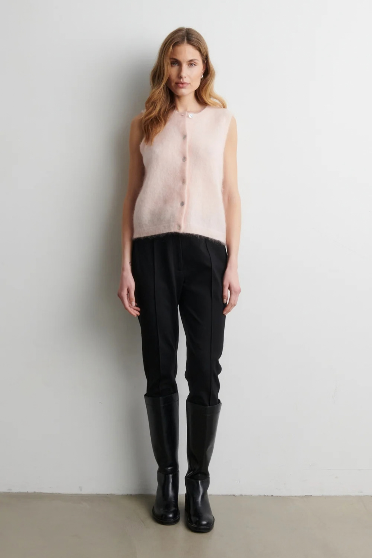 BROOK KNIT BUTTON VEST - PALE DOGWOOD