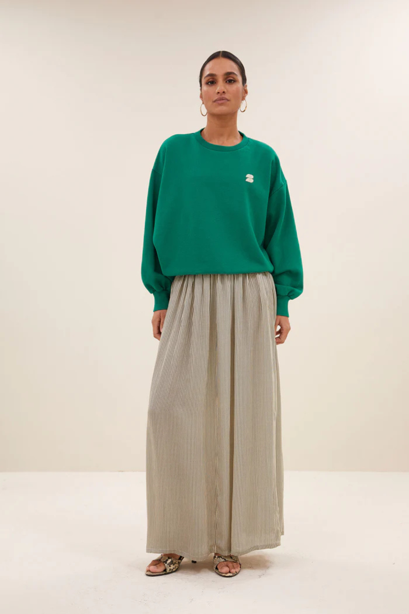 BIBI DICTIONARY BIG SWEATER - GREEN PEACOCK