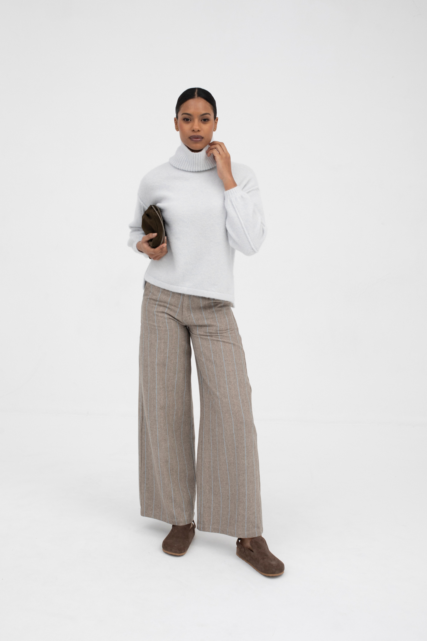 VOROTA PANTS - GREEN