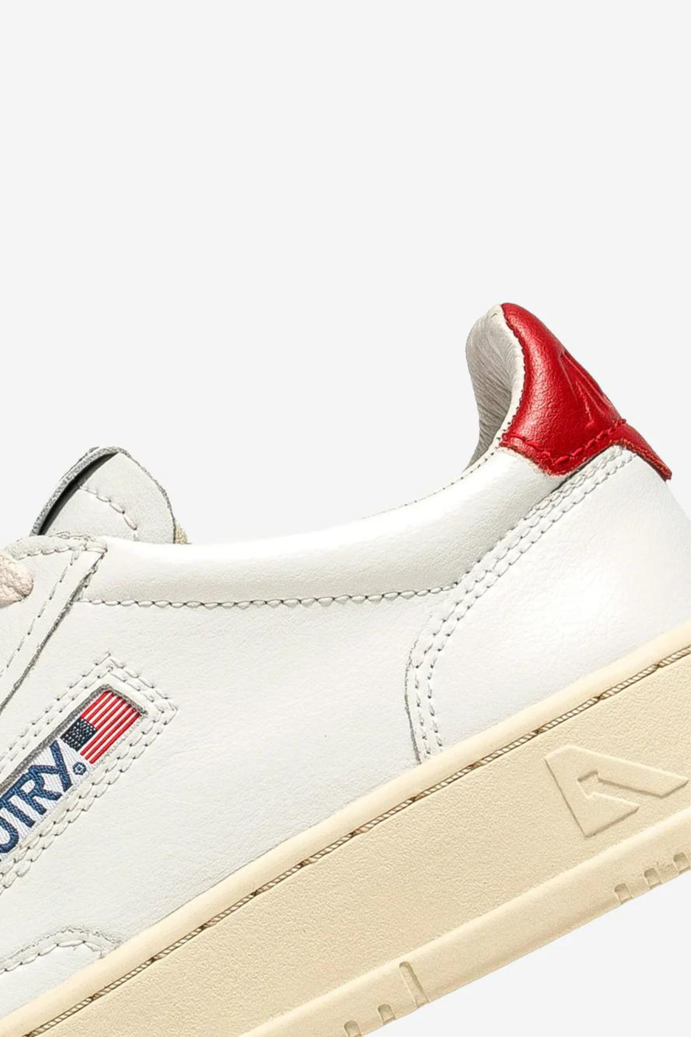 AULW-LL48 - MEDALIST LOW SNEAKERS IN LEATHER WHITE AND RUST