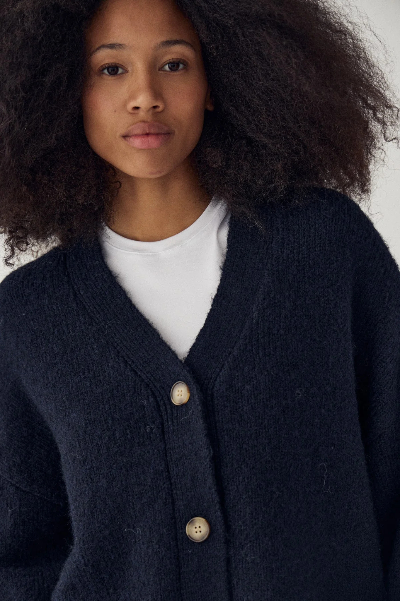 LAIANA KNIT CARDIGAN - NAVY
