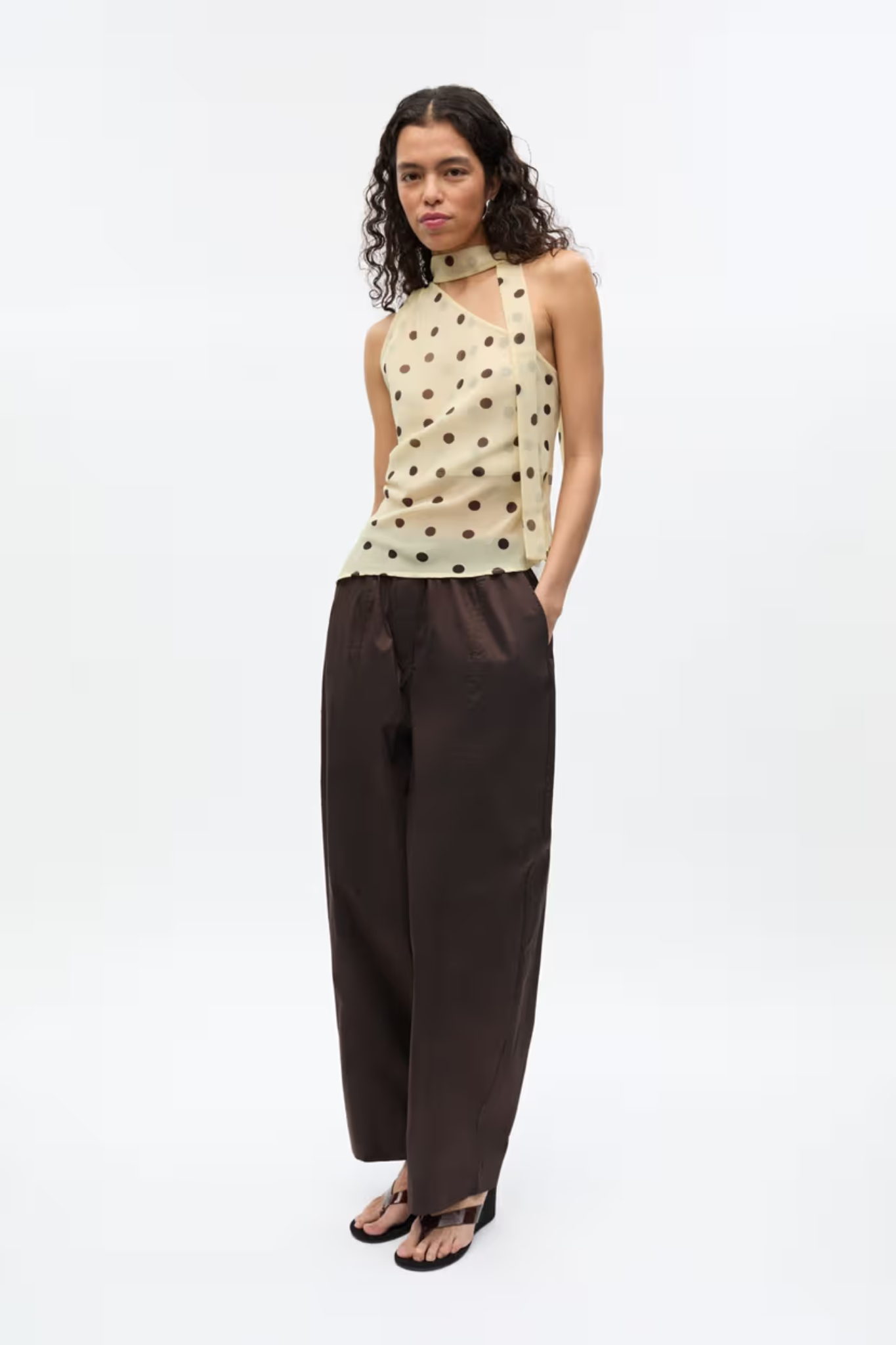 YARSA S TOP - PASTEL YELLOW POLKA DOT