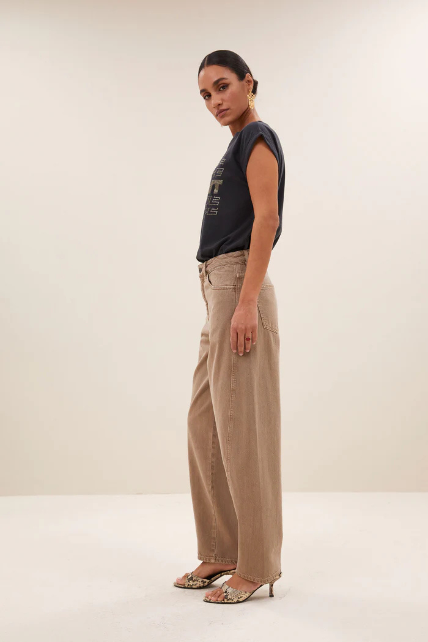 BEGUM SAND PANTS - STONE SAND
