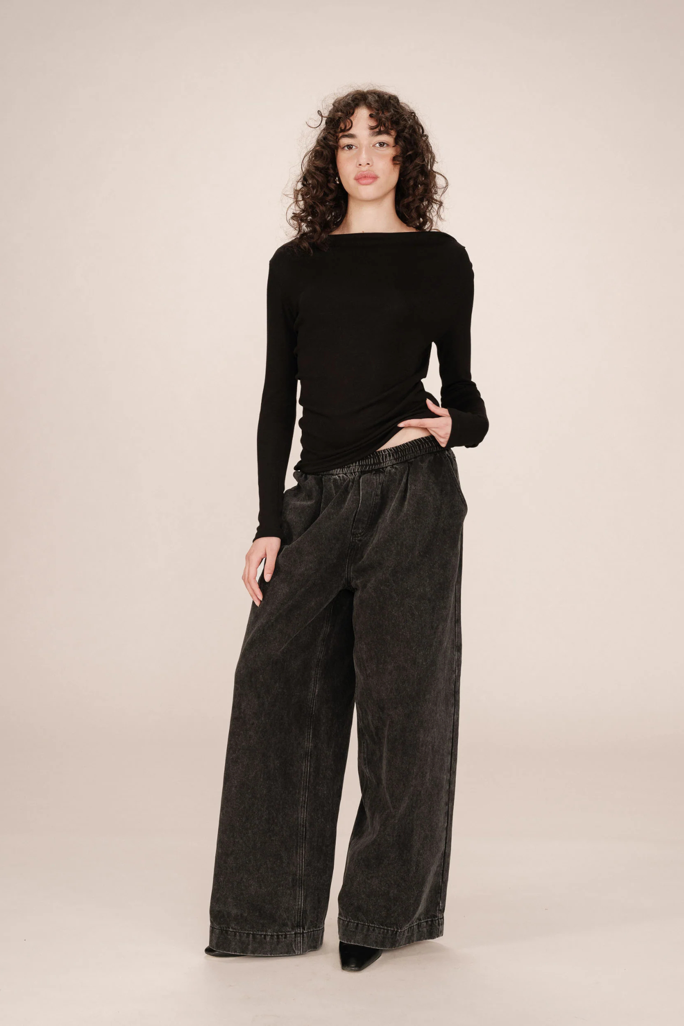 SIOUX T-SHIRT - BLACK