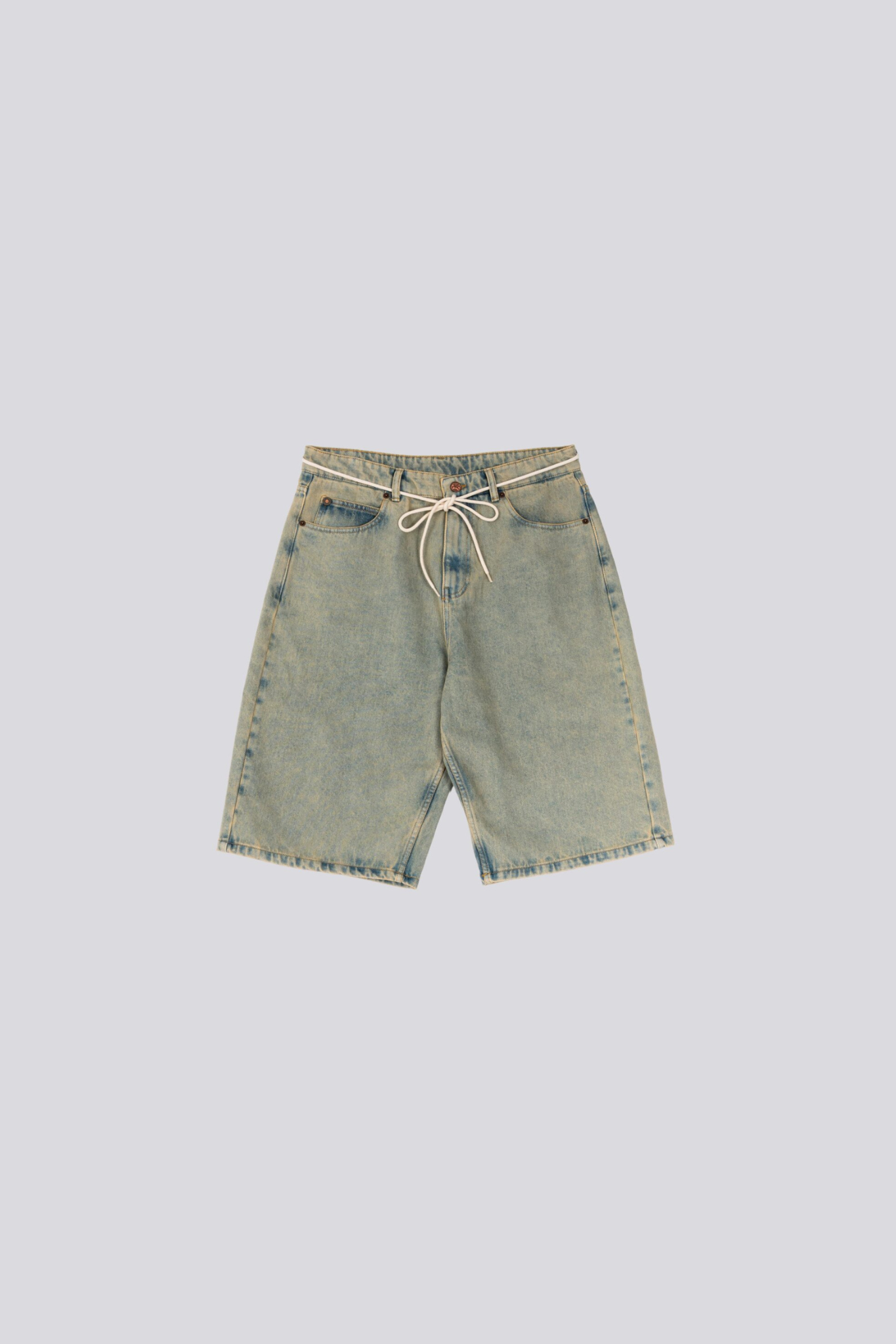 DIRTY DENIM SHORTS - WASHED DENIM