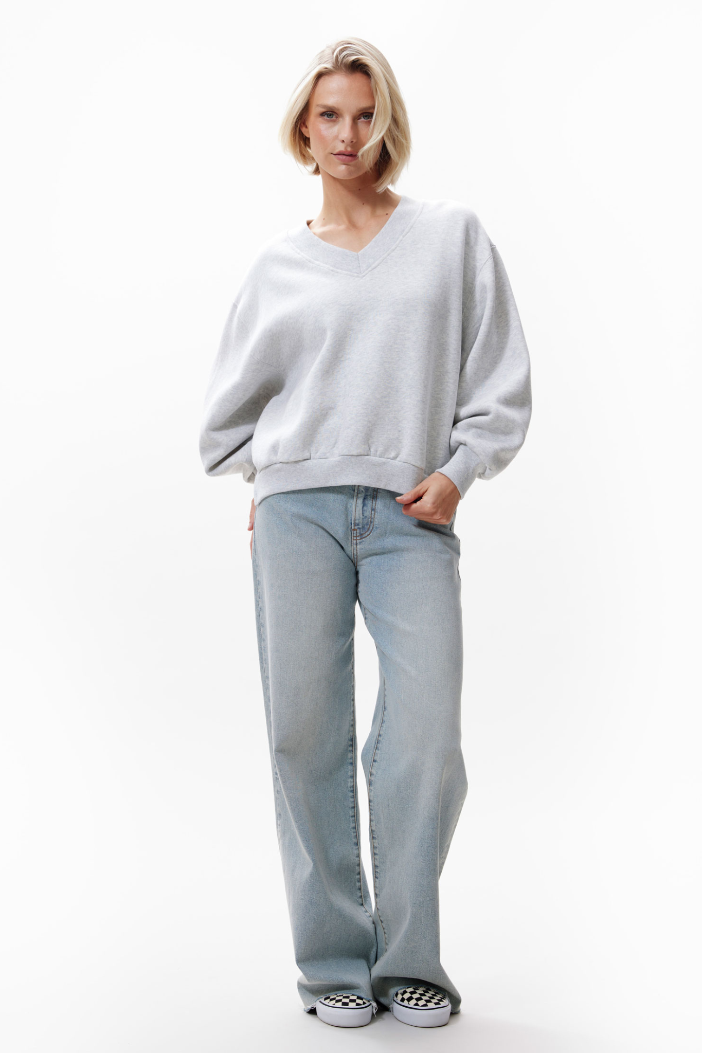 SWEATER WITH V-NECK - GREY MELANGE