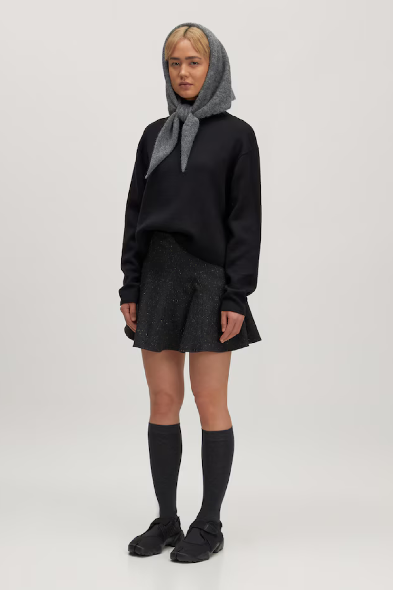 ALEXANDRA JUMPER - BLACK