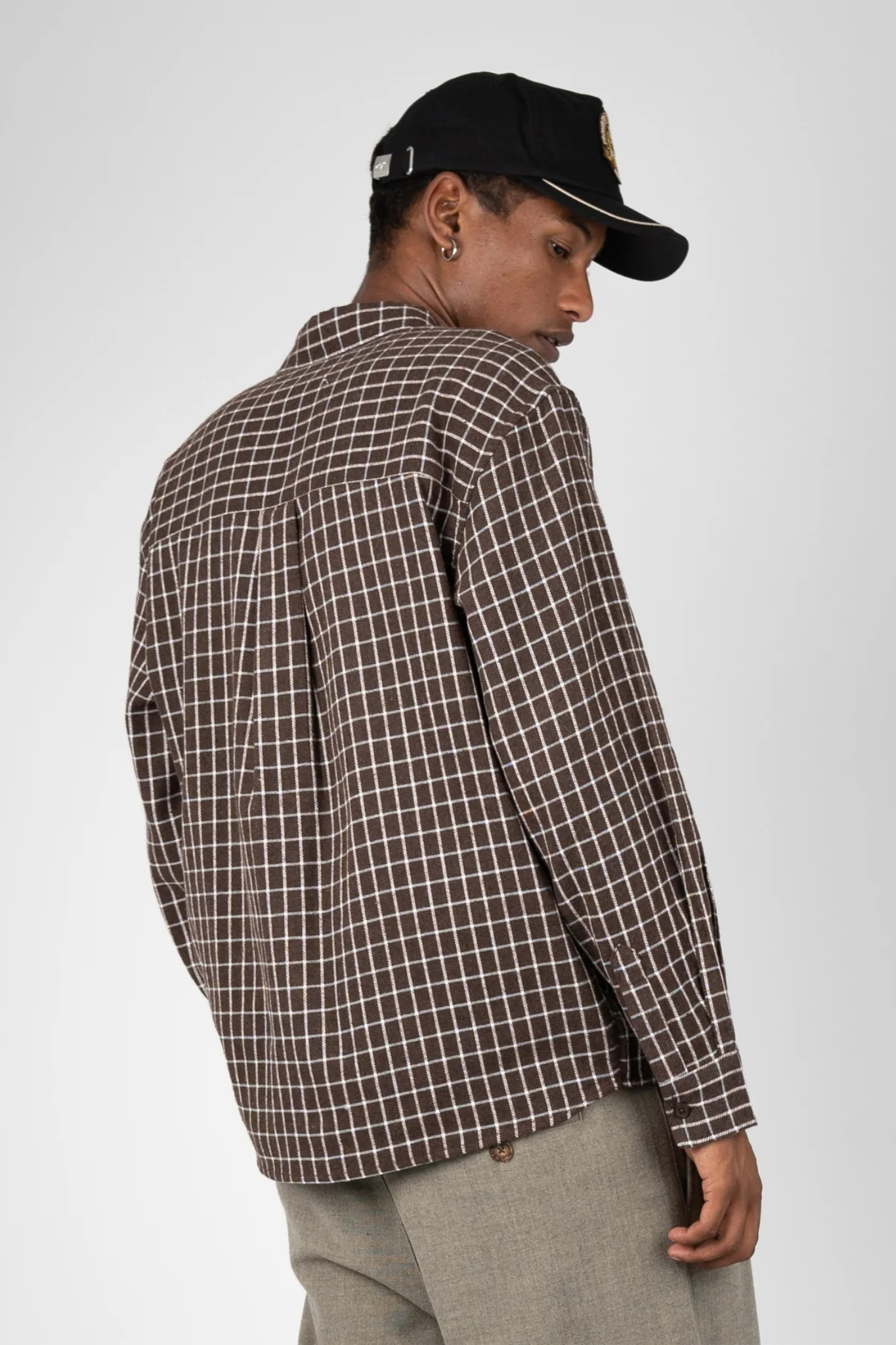 SEASONED FLANNEL SHIRT - BROWN