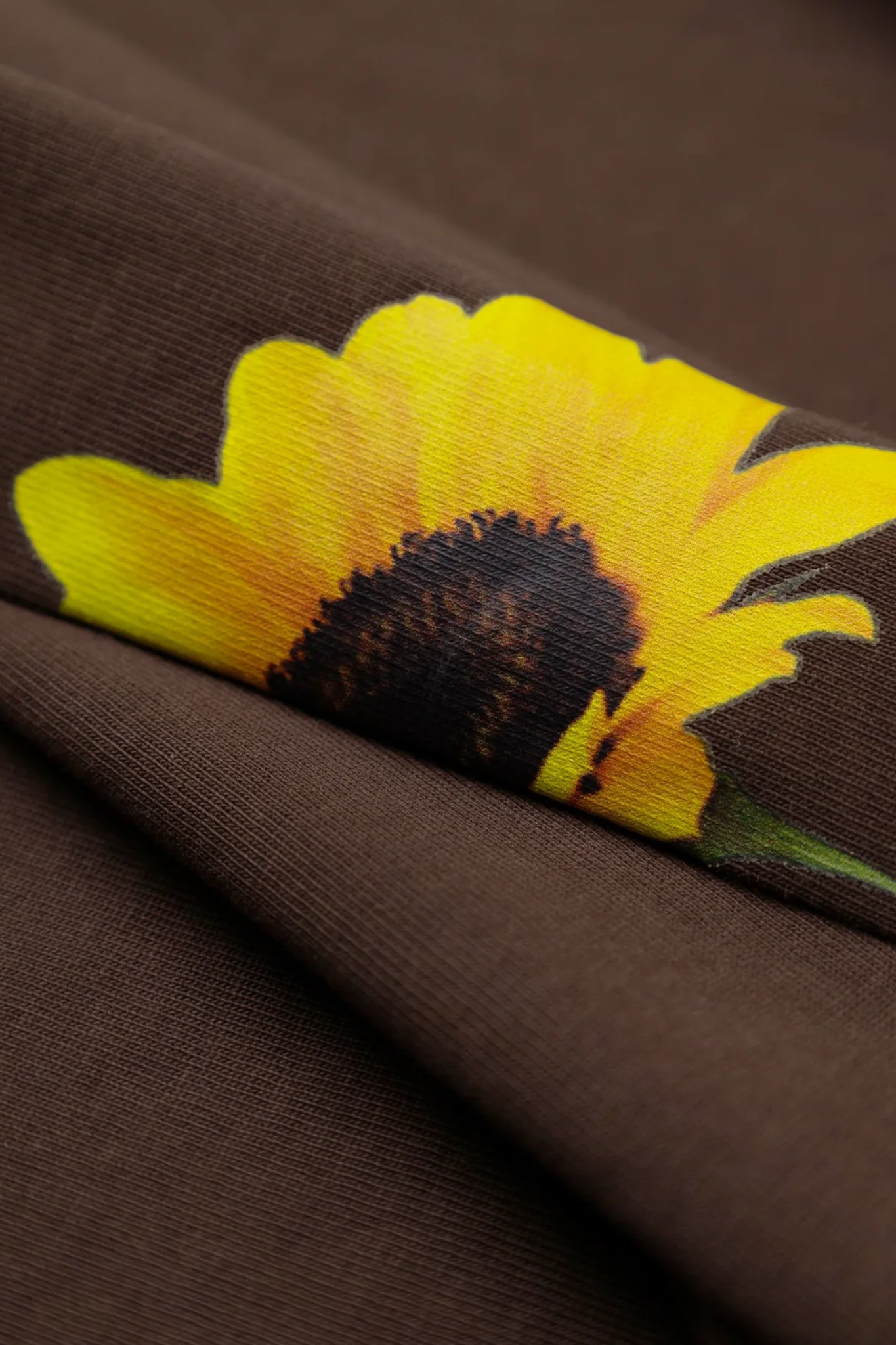 SUNFLOWER LONGSLEEVE T-SHIRT - BROWN