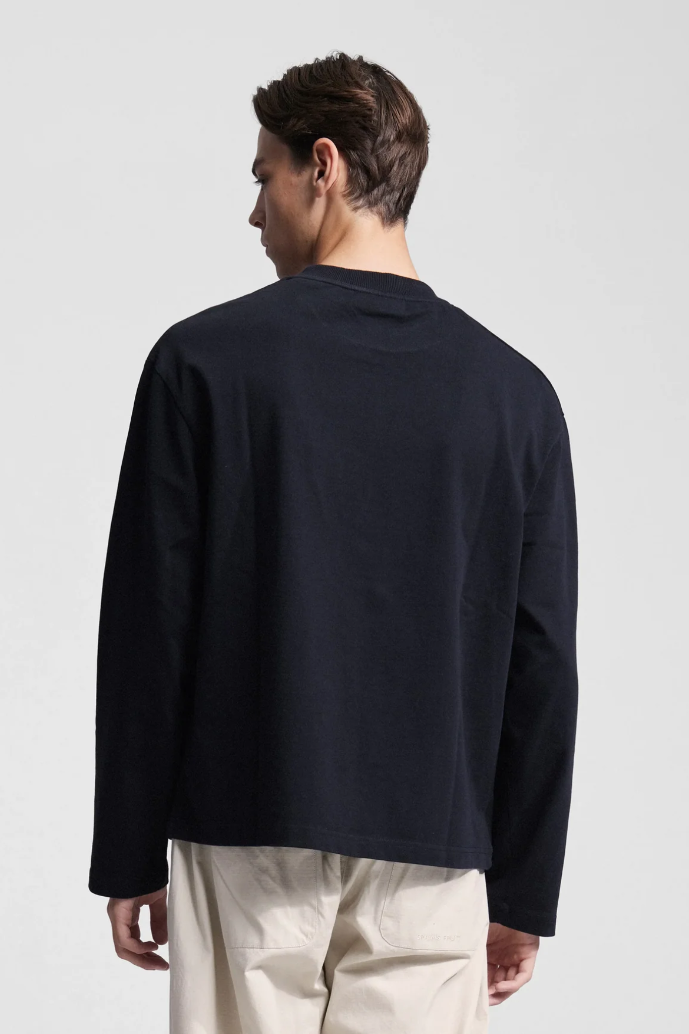 ROBIN LONGSLEEVE T-SHIRT - BLACK