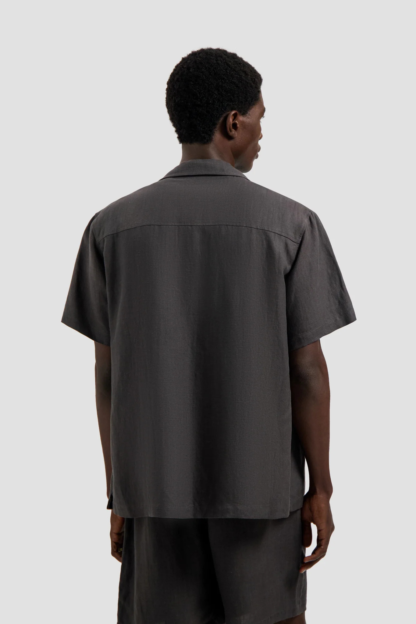LINEN BLEND SS SHIRT - CHARCOAL