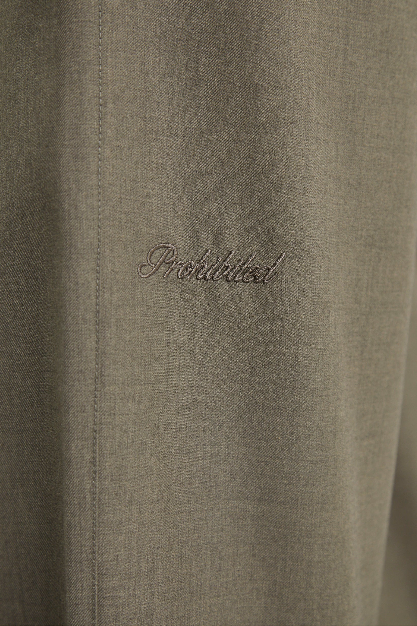 SOHO PLEATED PANTS - KHAKI
