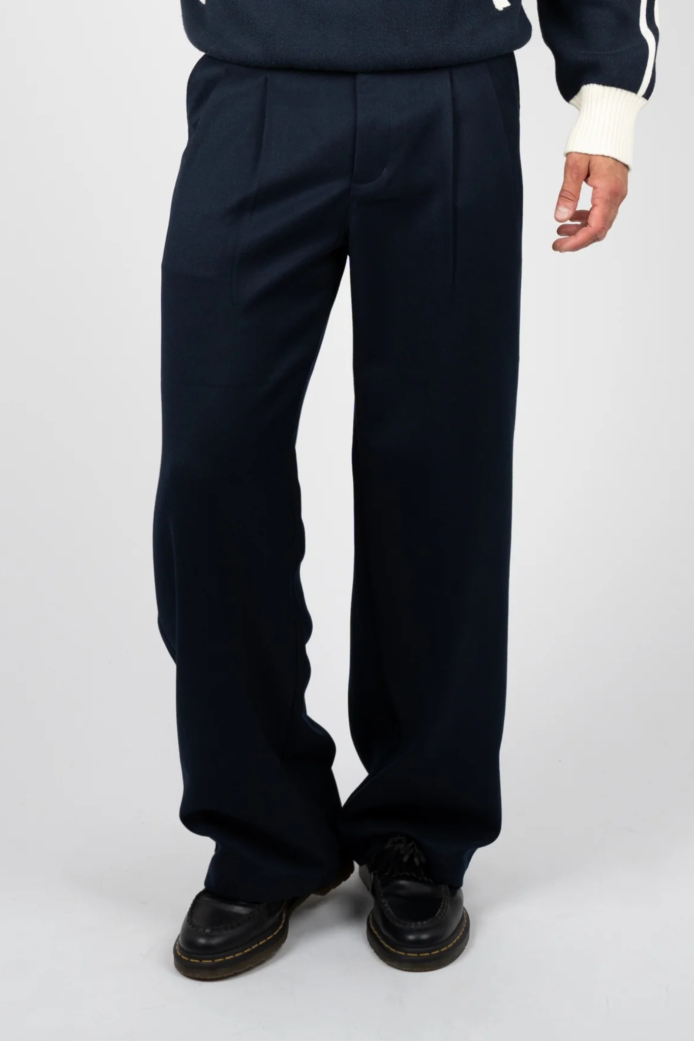 HERITAGE PLEATED PANTS - NAVY