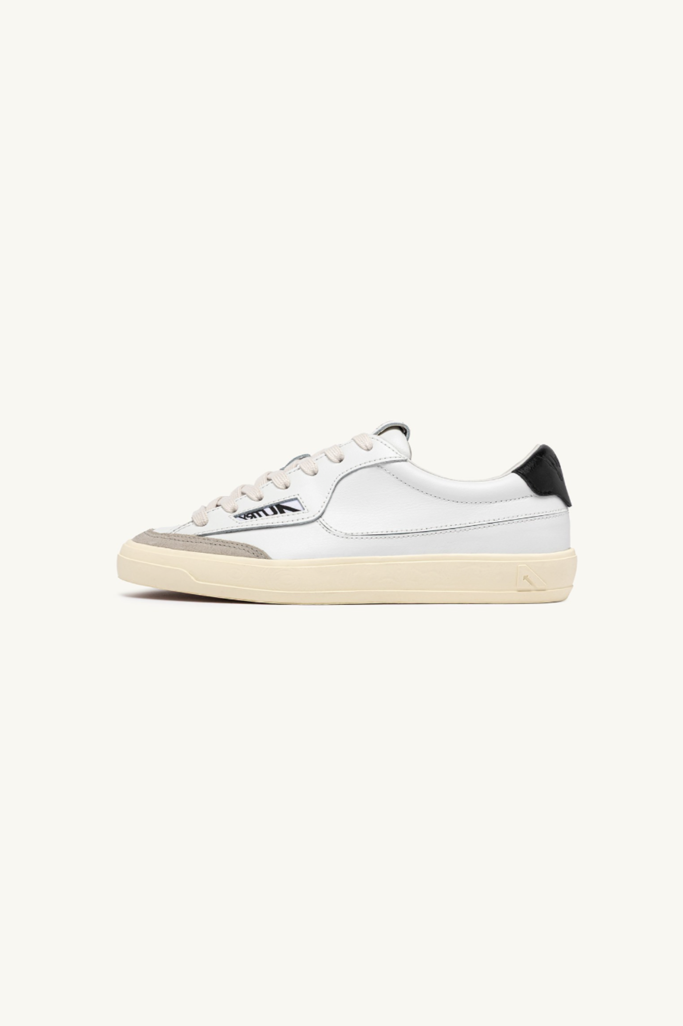 WINDSCAPE LOW WOMEN SNEAKERS - WHITE AND BLACK LEATHER