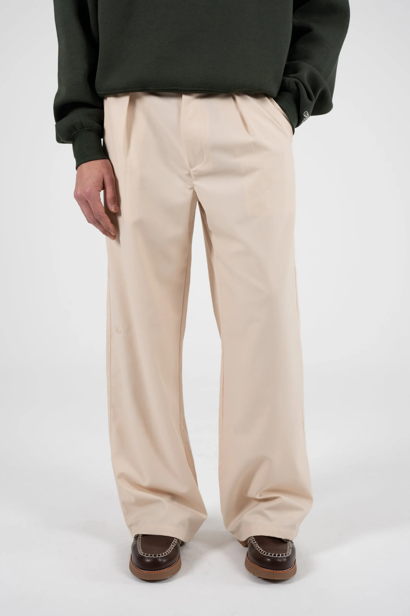 SOHO PLEATED PANTS - CREAM