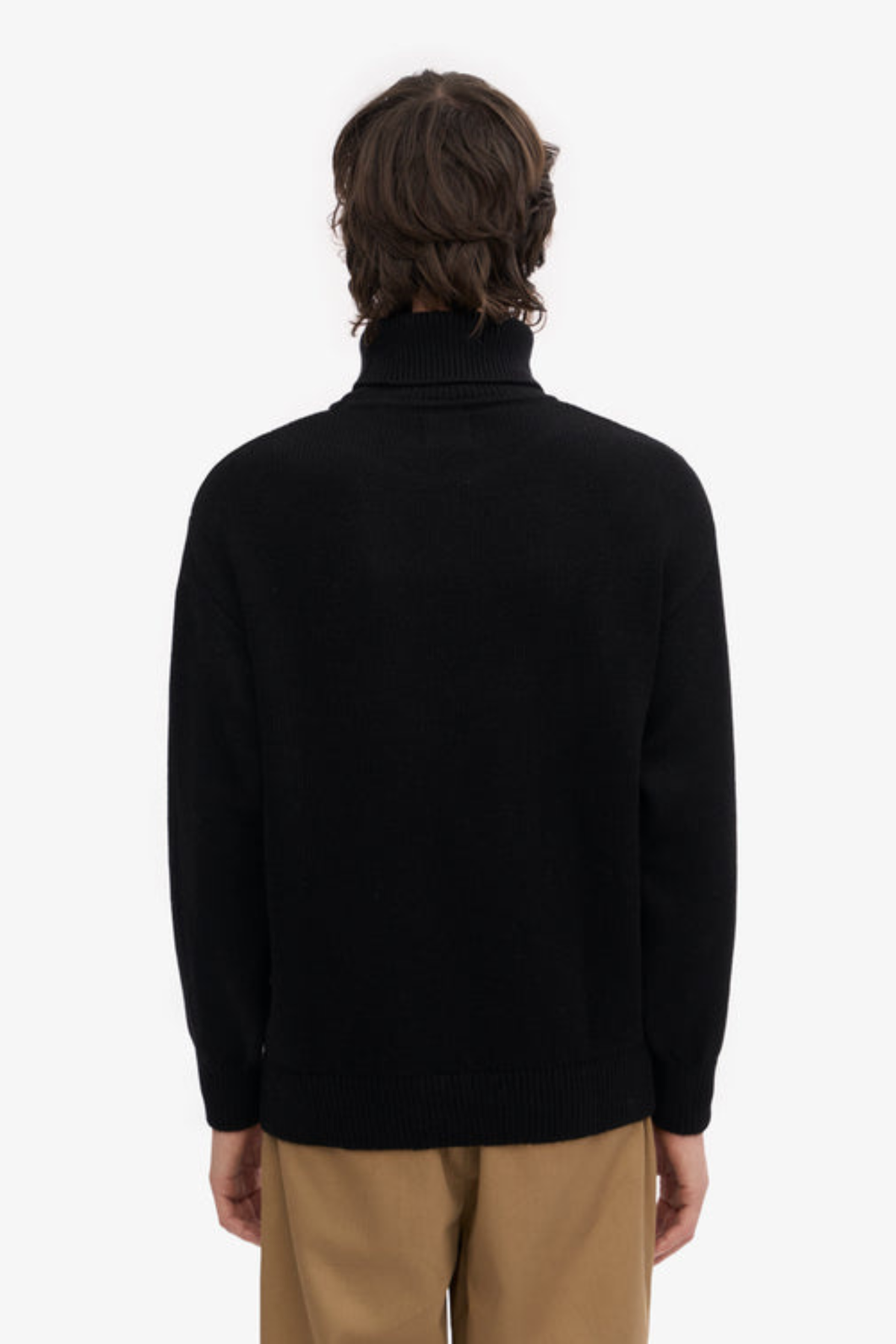 MERINO WOOL TURTLENECK - DEEP BLACK
