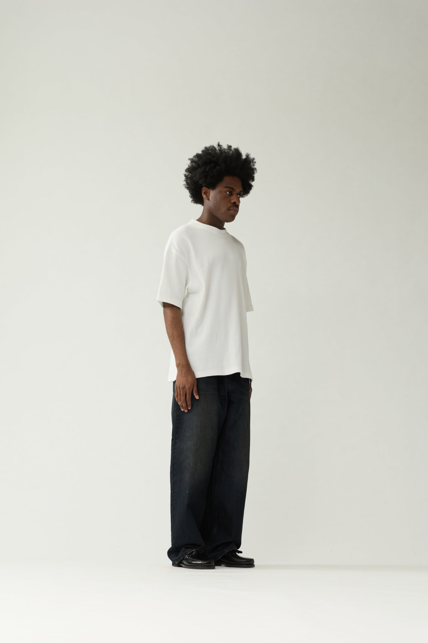 LOGO TEE WAFFLE T-SHIRT - WHITE