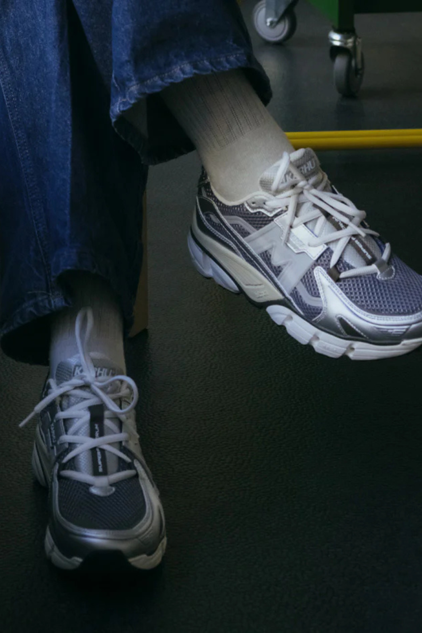 SUPER FULCRUM MEN SNEAKERS - SILVER / VINTAGE INDIGO