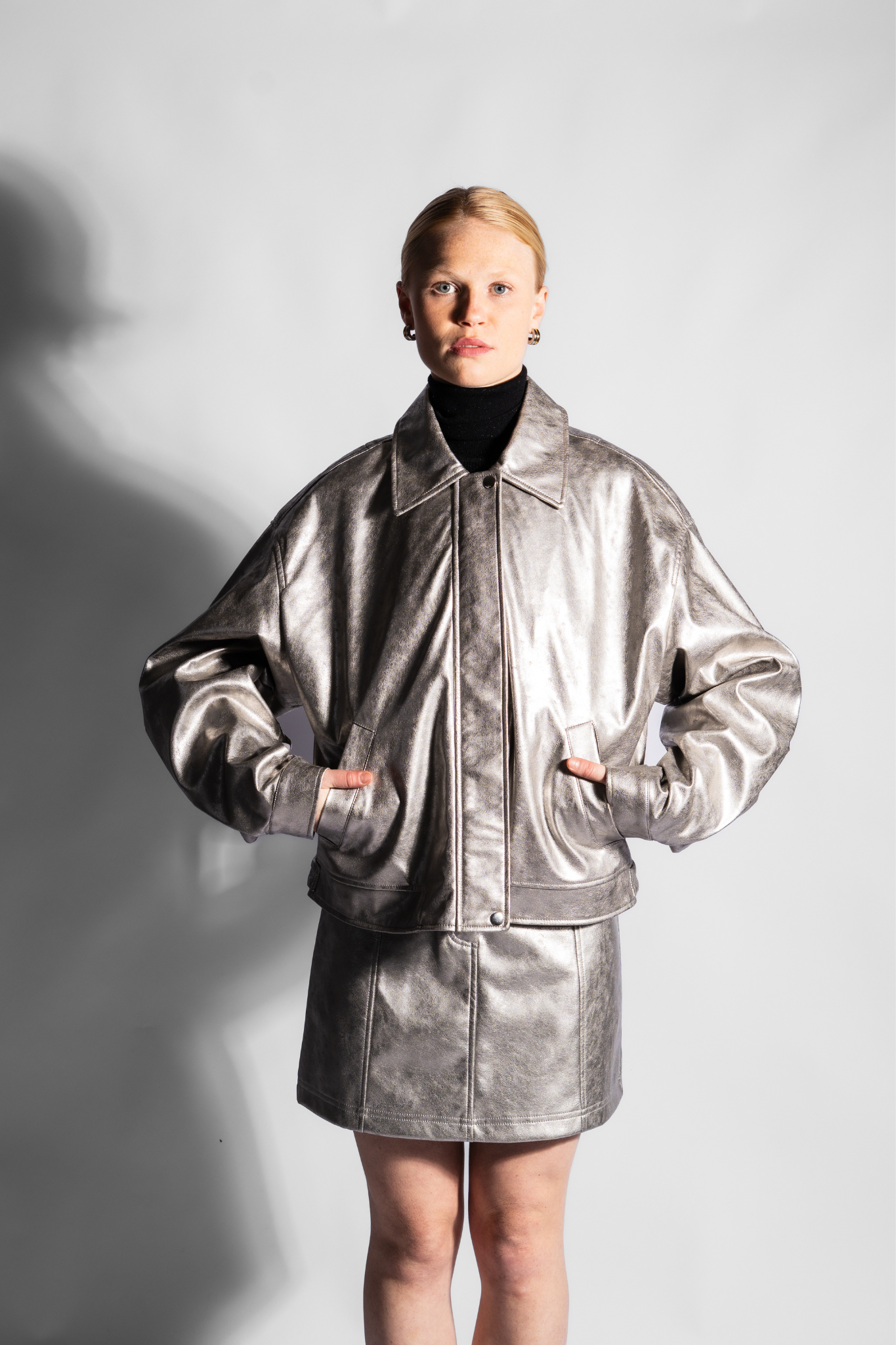 CHAMINA BOMBER JACKET - SILVER
