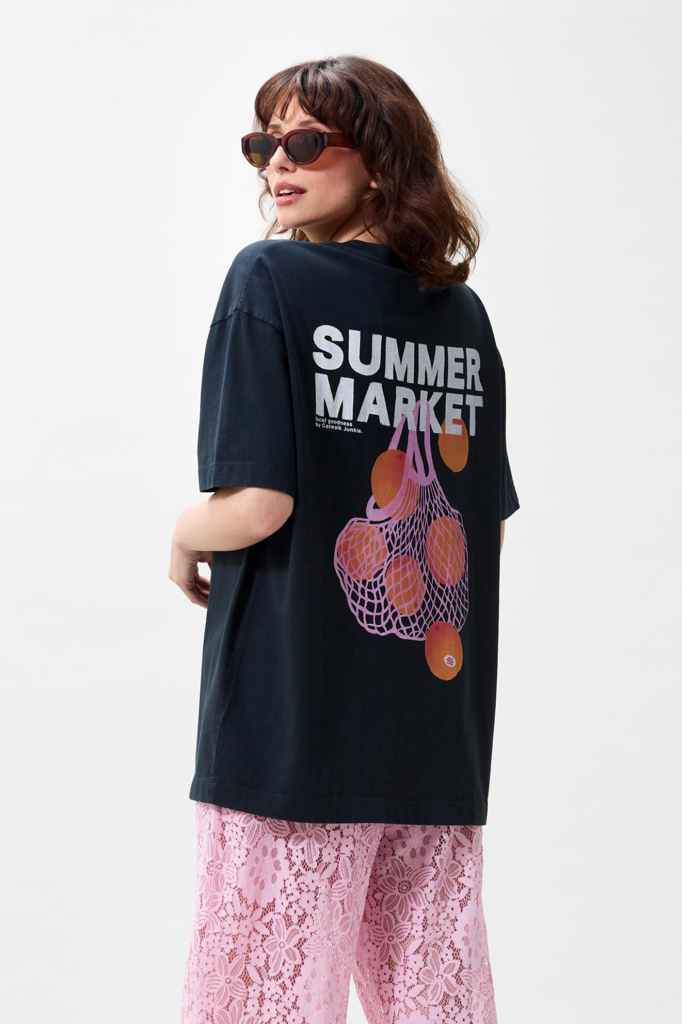 OVERSIZED GRAPHIC T-SHIRT - DARK GREY