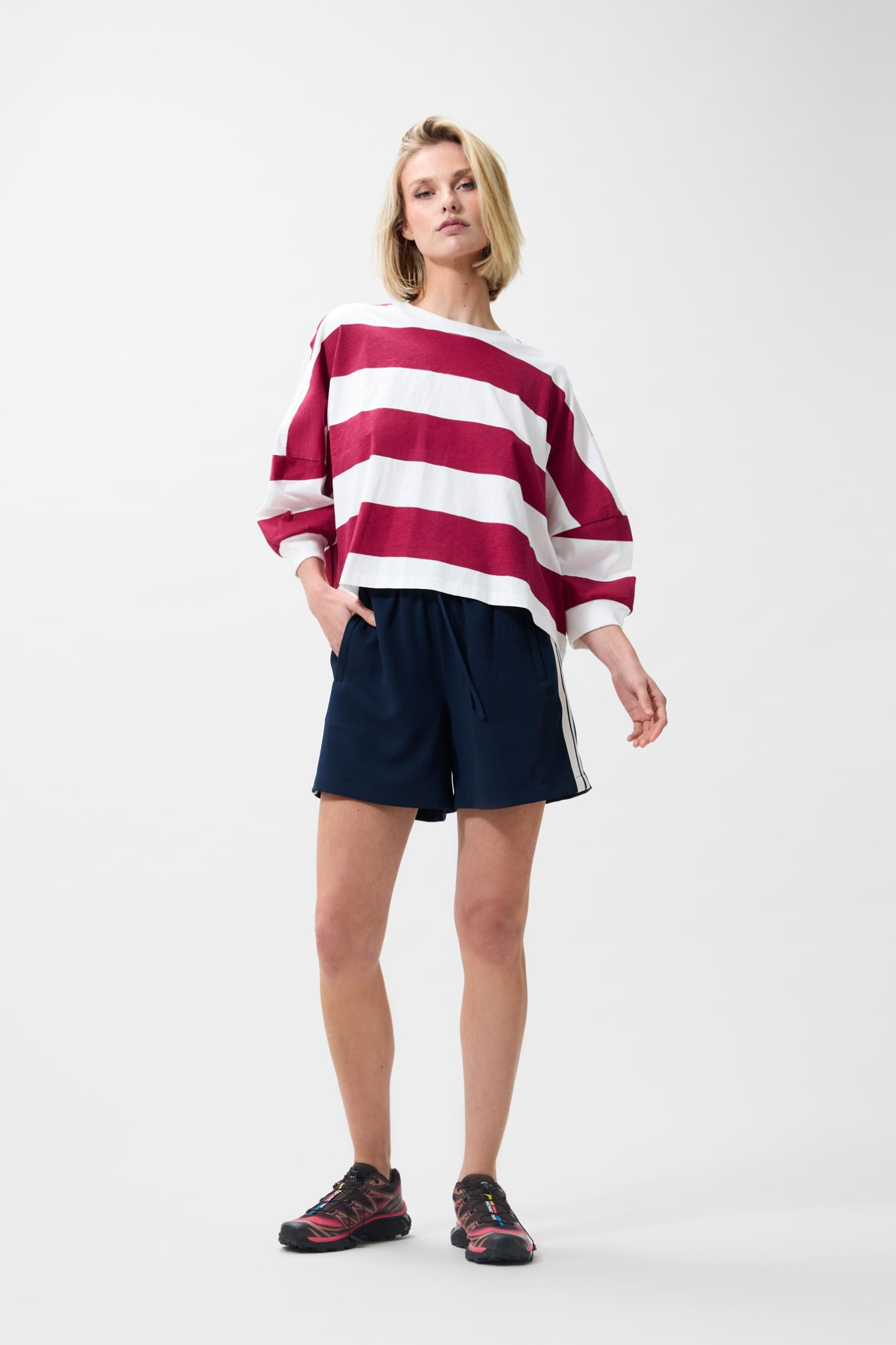 OVERSIZED BOLD STRIPED T-SHIRT - CRANBERRY JUICE