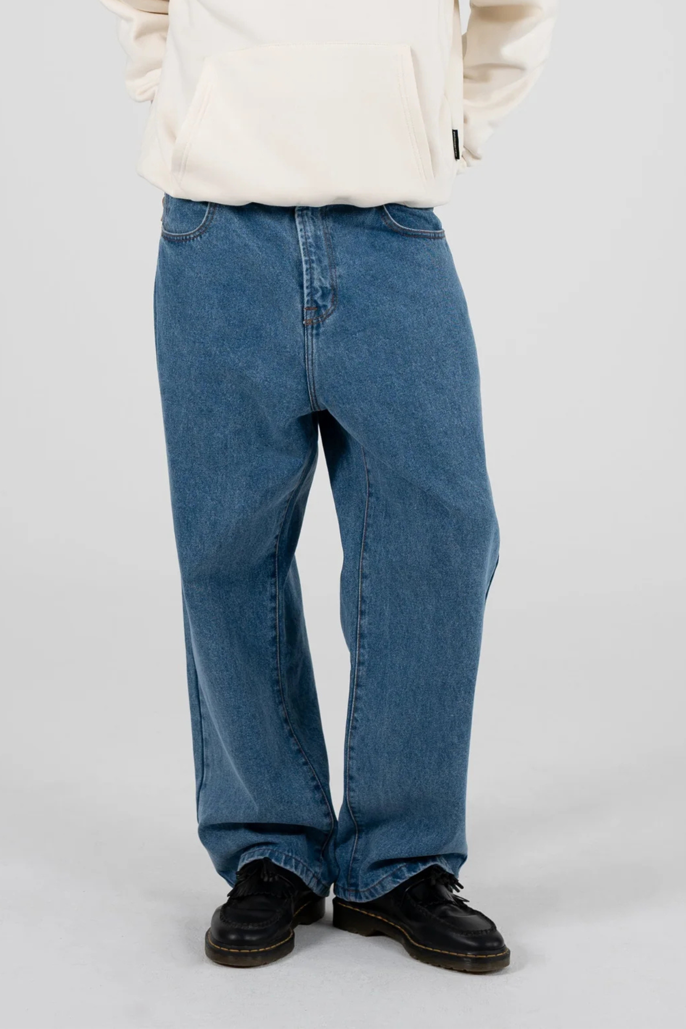 MILANO RELAXED JEANS - MID BLUE