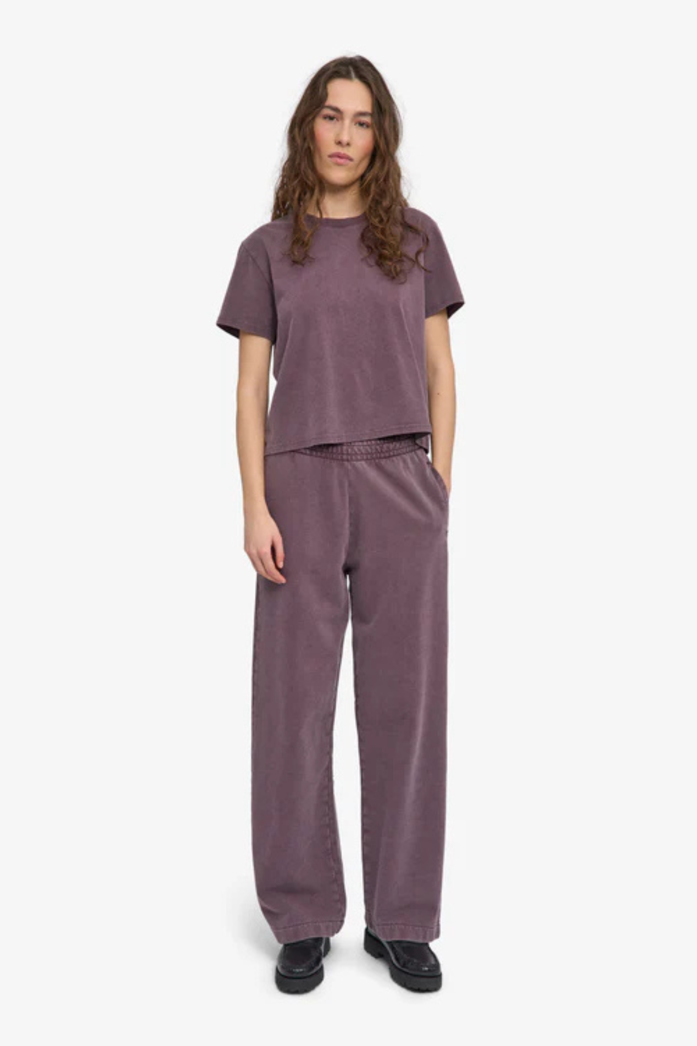 ORGANIC BOXY CROP T-SHIRT - FADED GRAPE