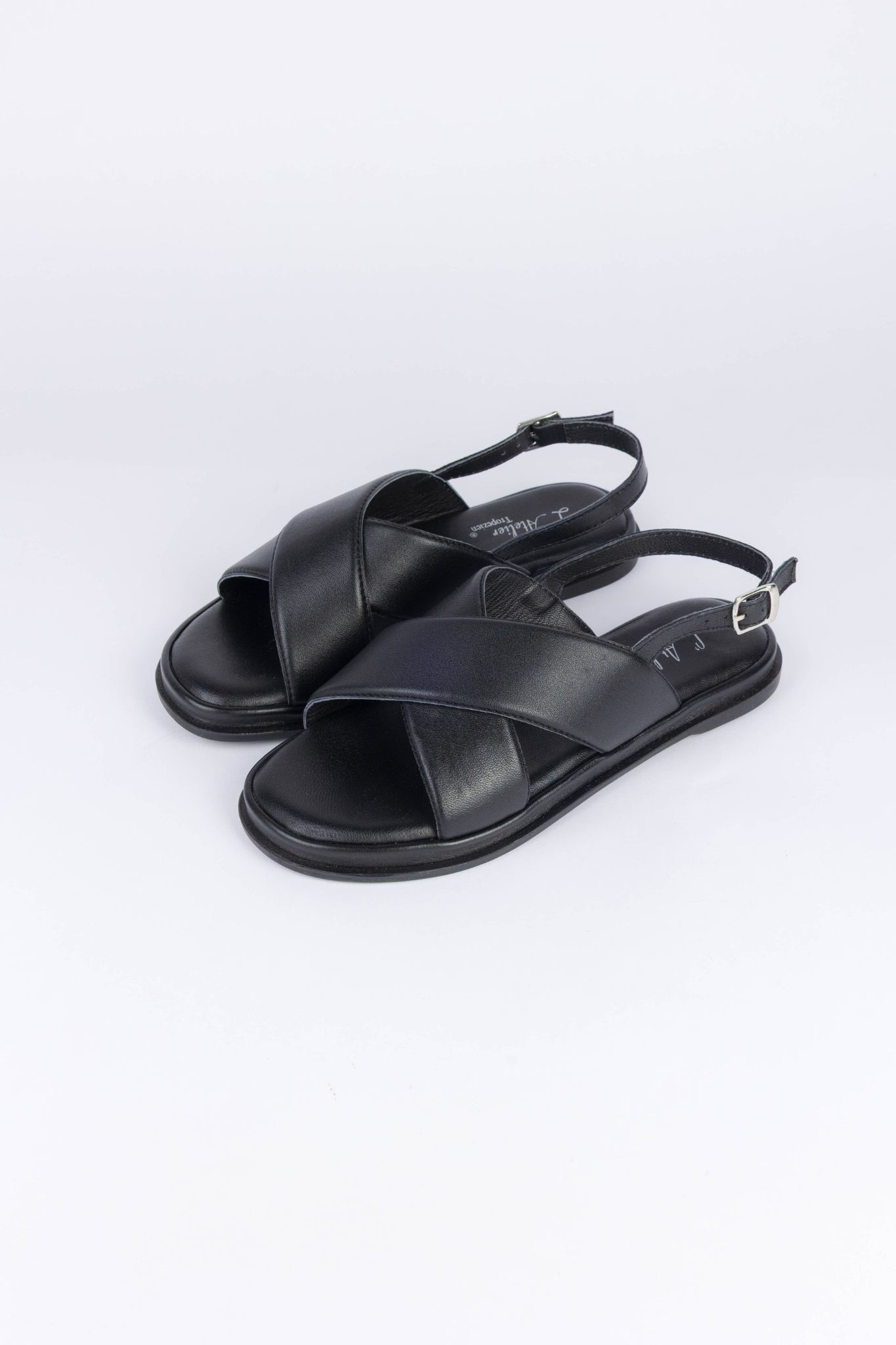 LAURA SANDALS - BLACK