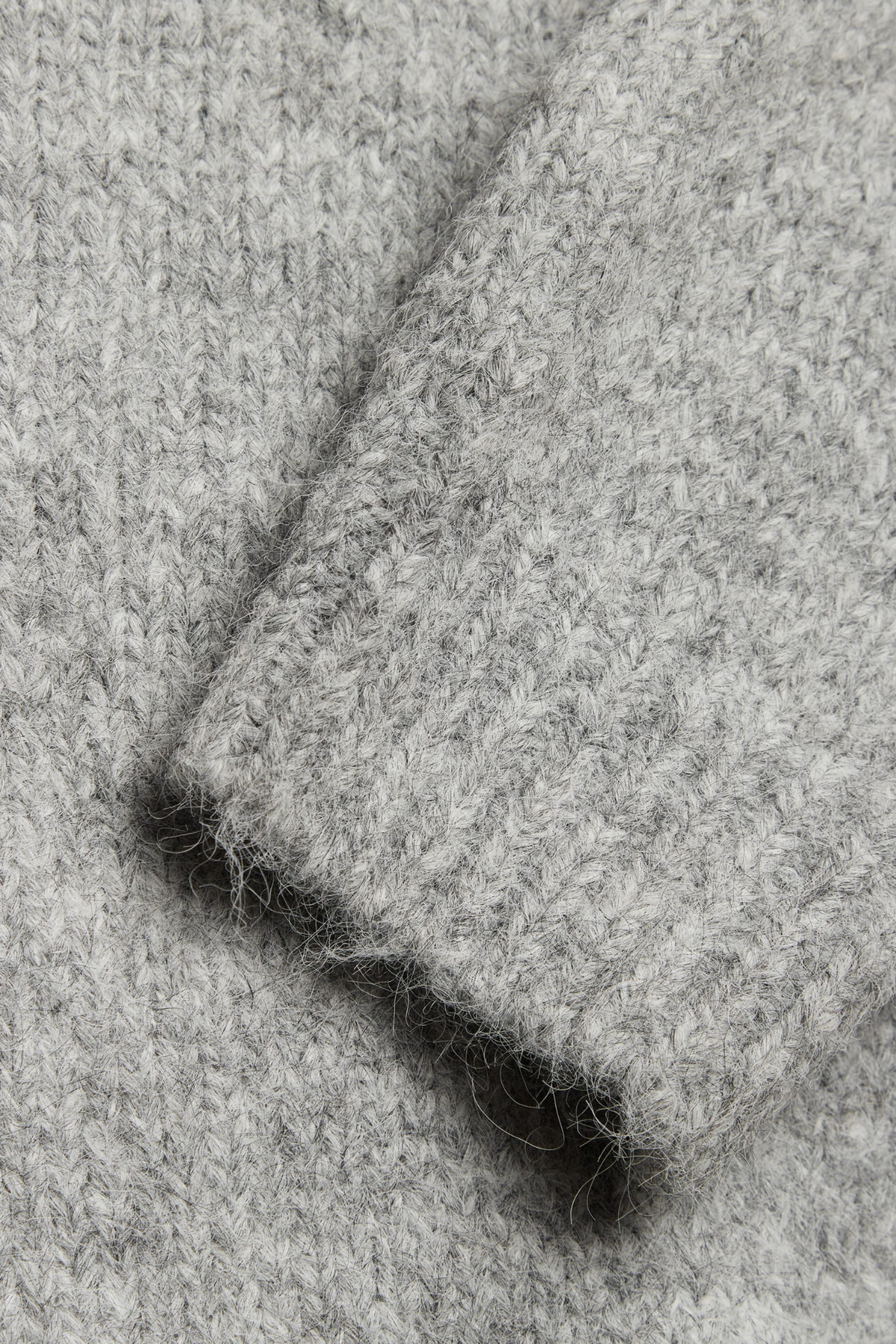 KURT MOHAIRY CREWNECK - DARK GREY MELANGE