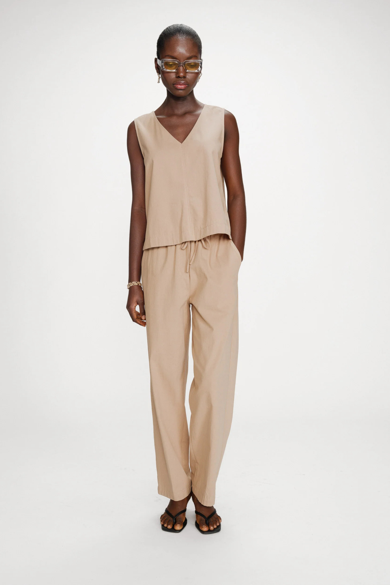 VAGABOND TOP - SABLE