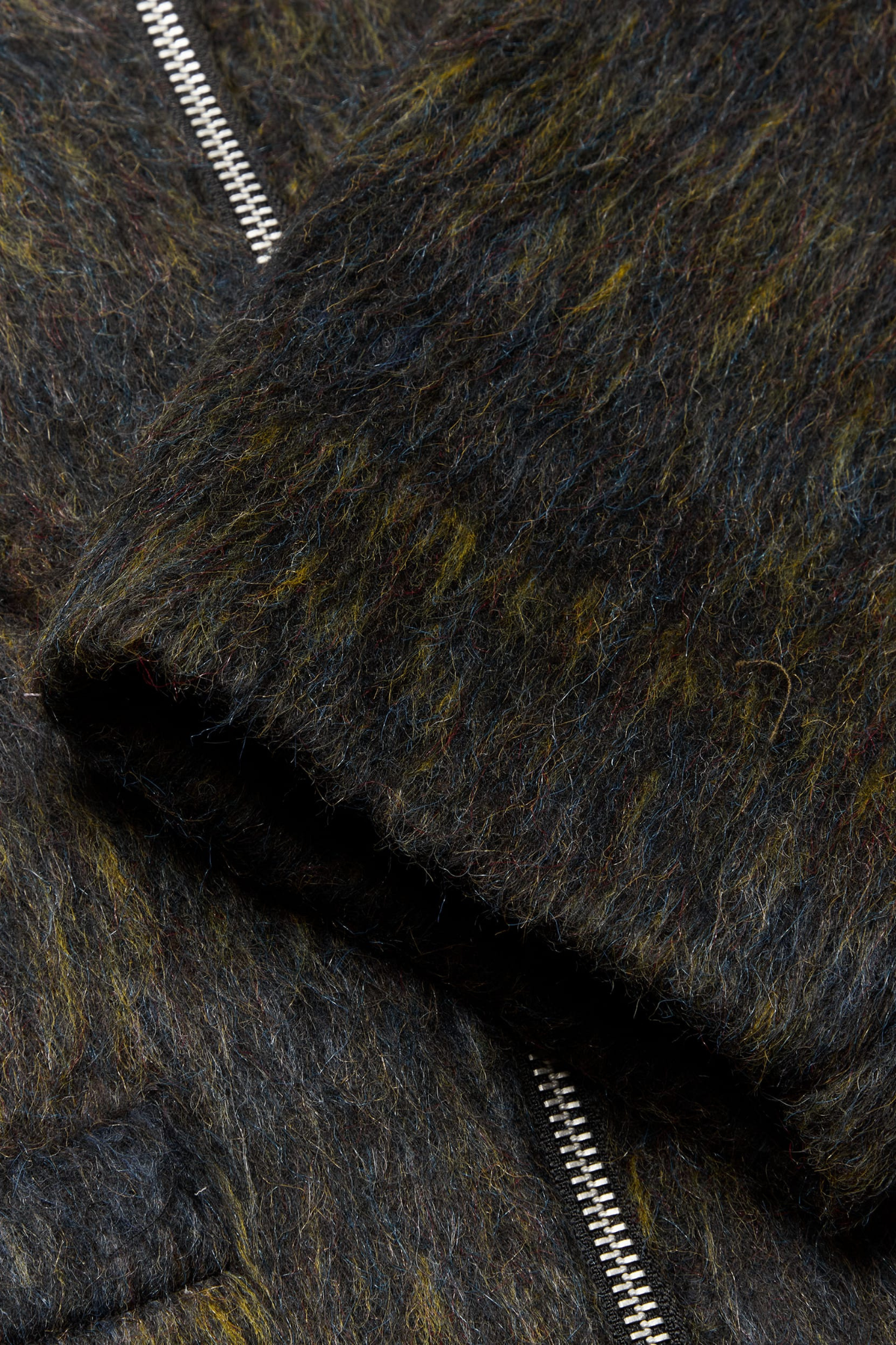 BLADE HAIRY ZIP JACKET - DARK OLIVE