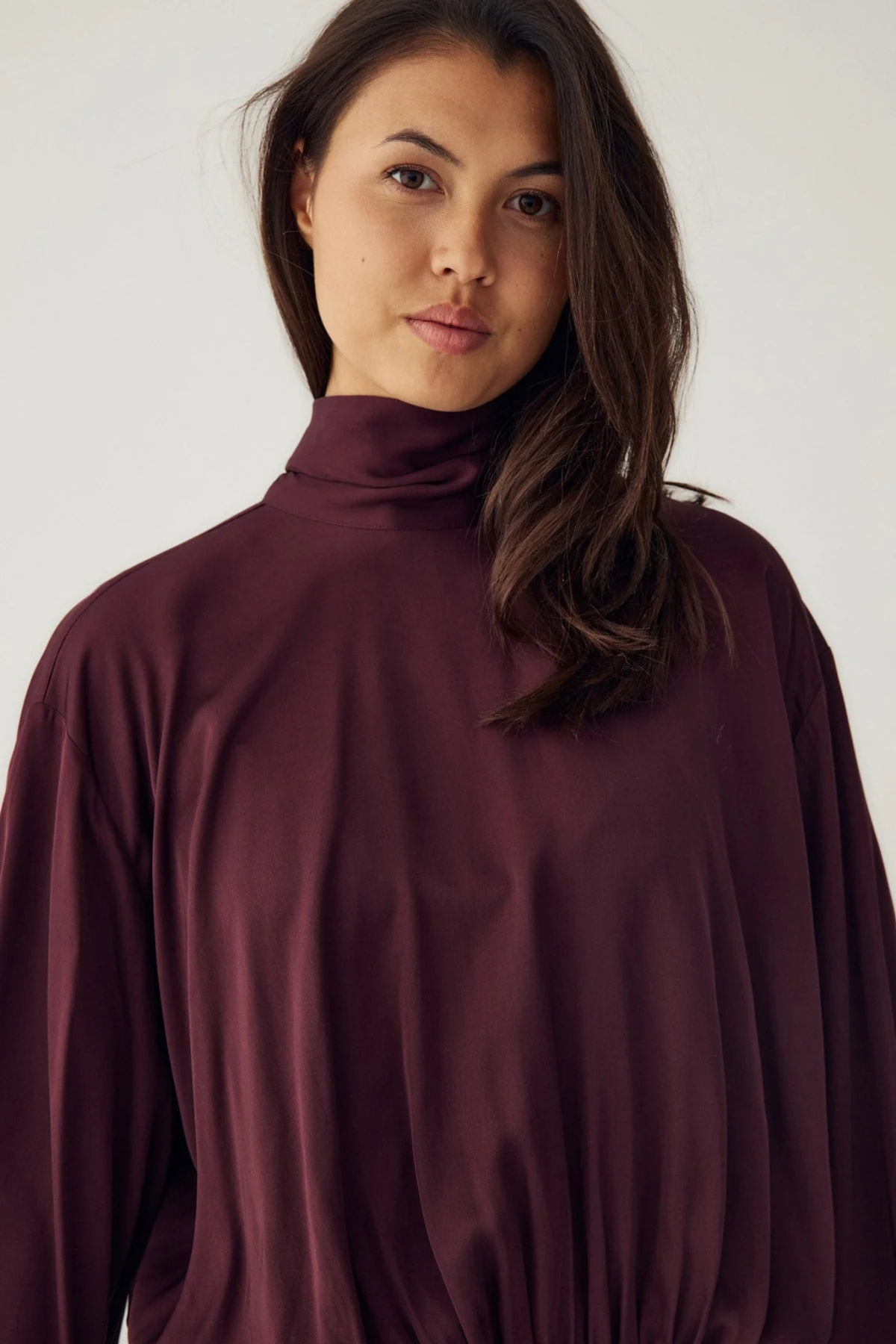 MELDA JURKEN - MAROON
