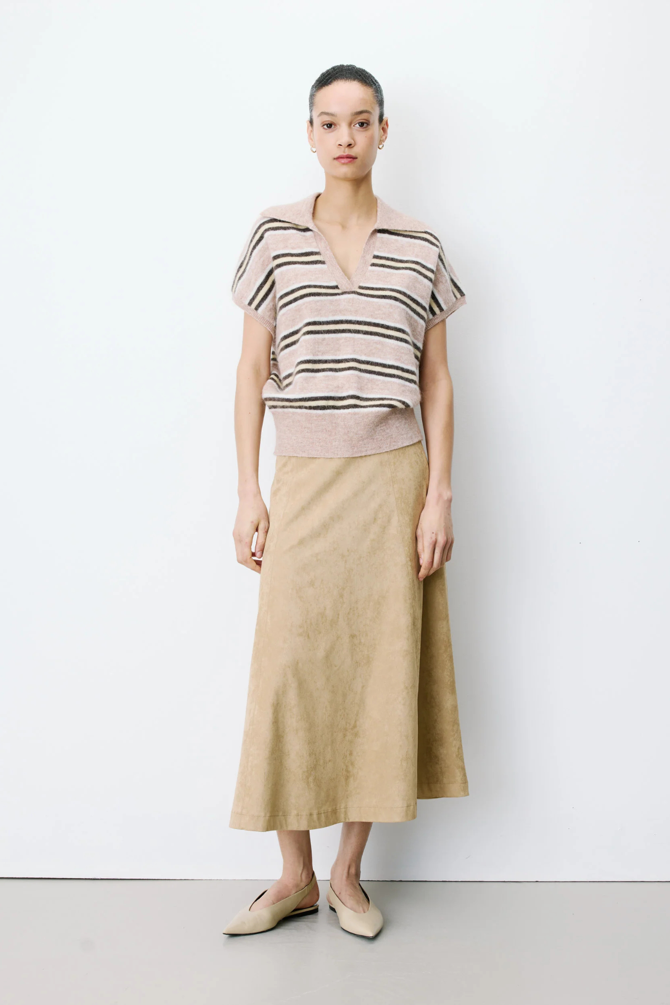 AIZEN SWEATER - BEIGE