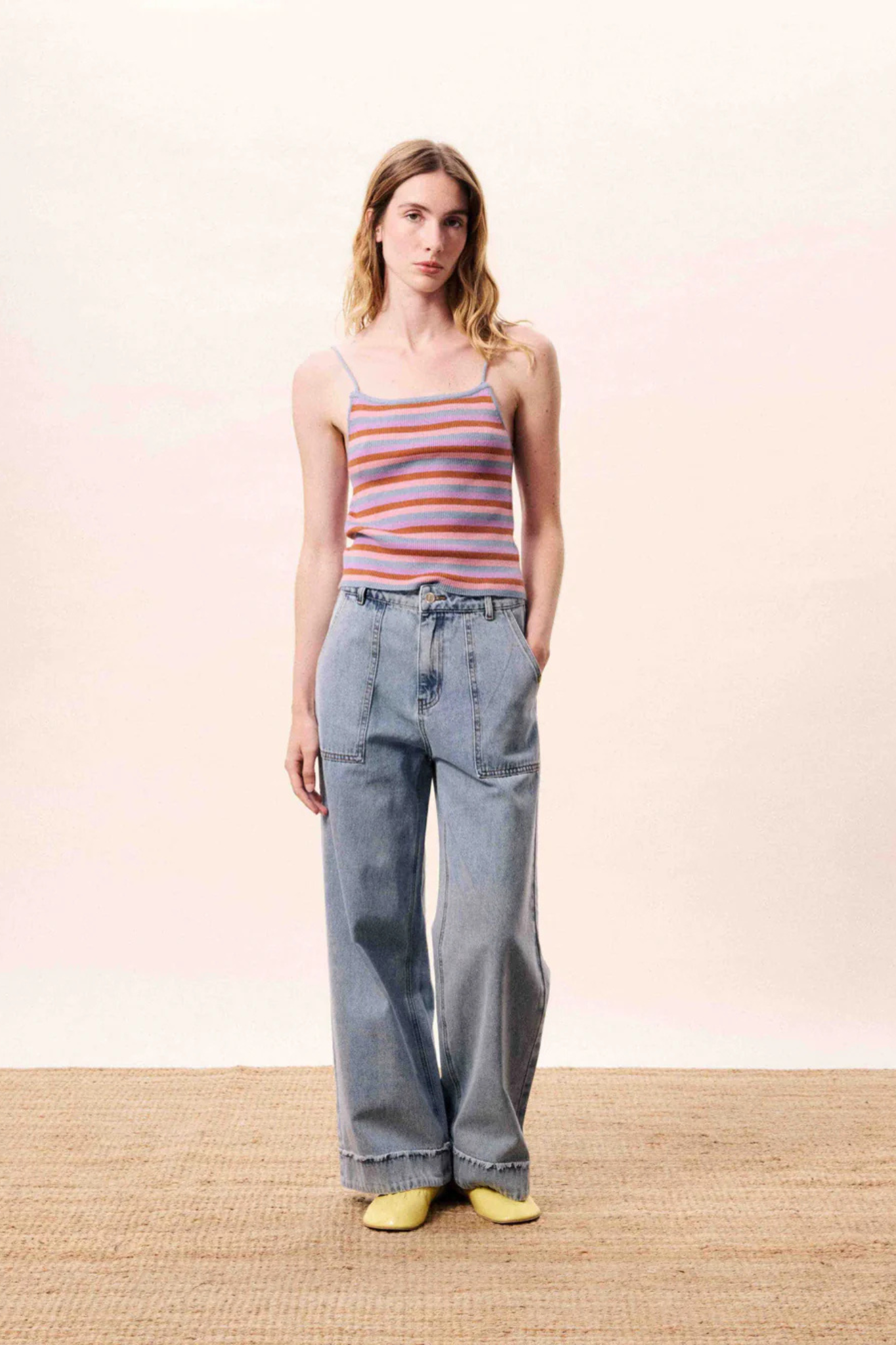 CORALLIA TOP - LIGHT BLUE