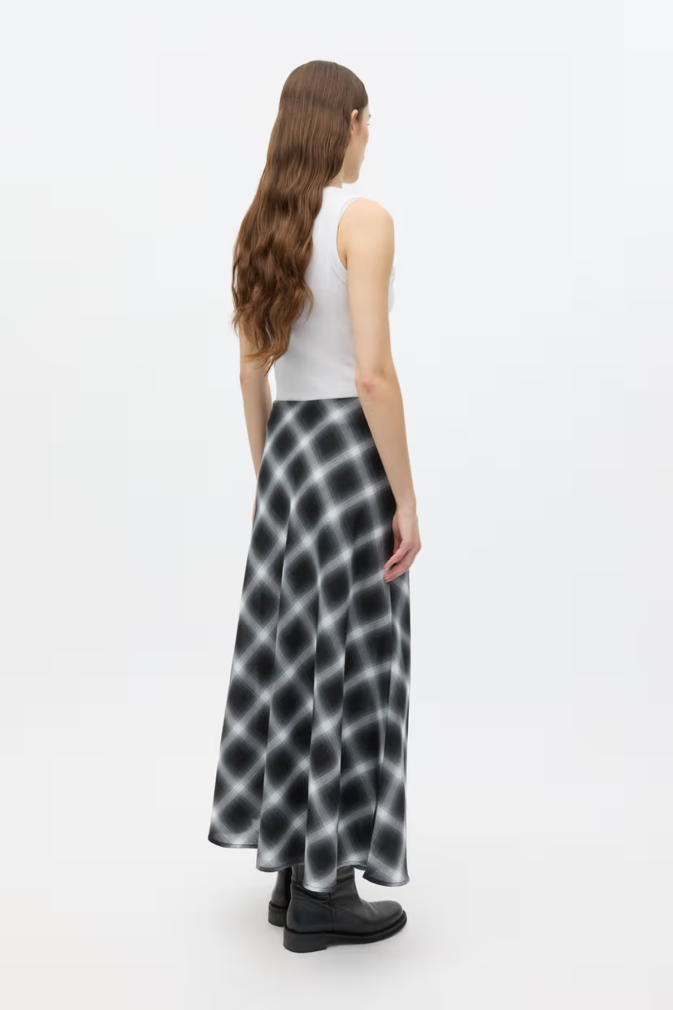 LIN SKIRT - NAVY CHECK
