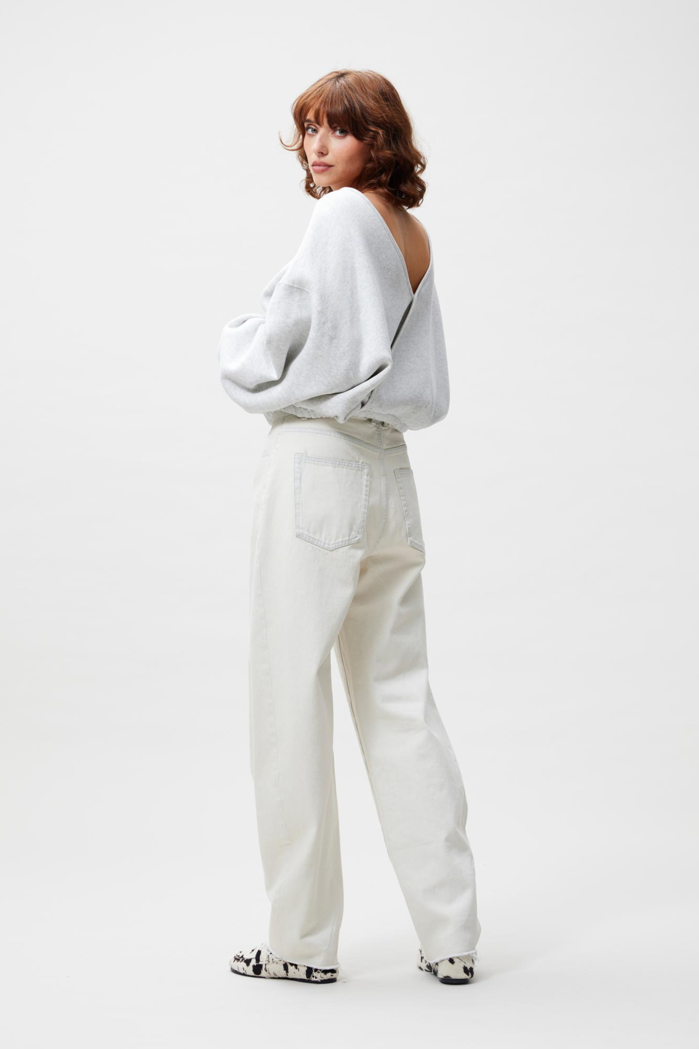 SUPER BARREL FIT JEANS - BONE
