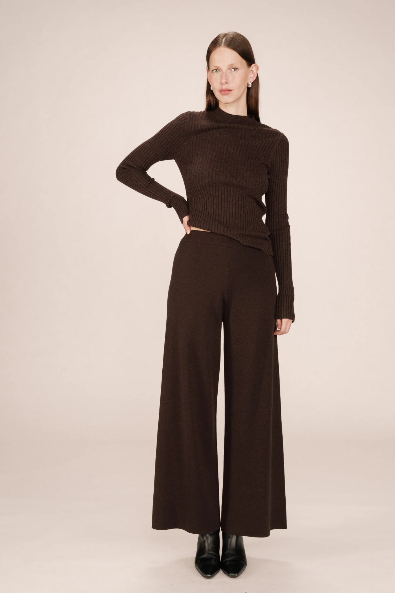SAO KNIT PANTS - CHOCOLAT