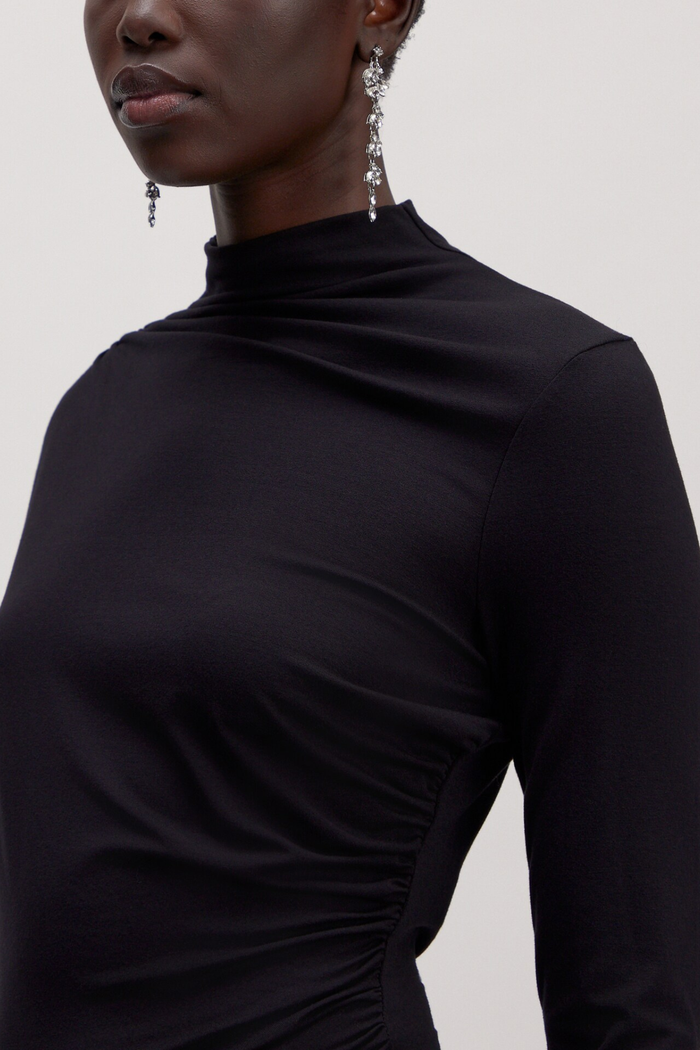 FAYE LONGSLEEVE TOP - BLACK