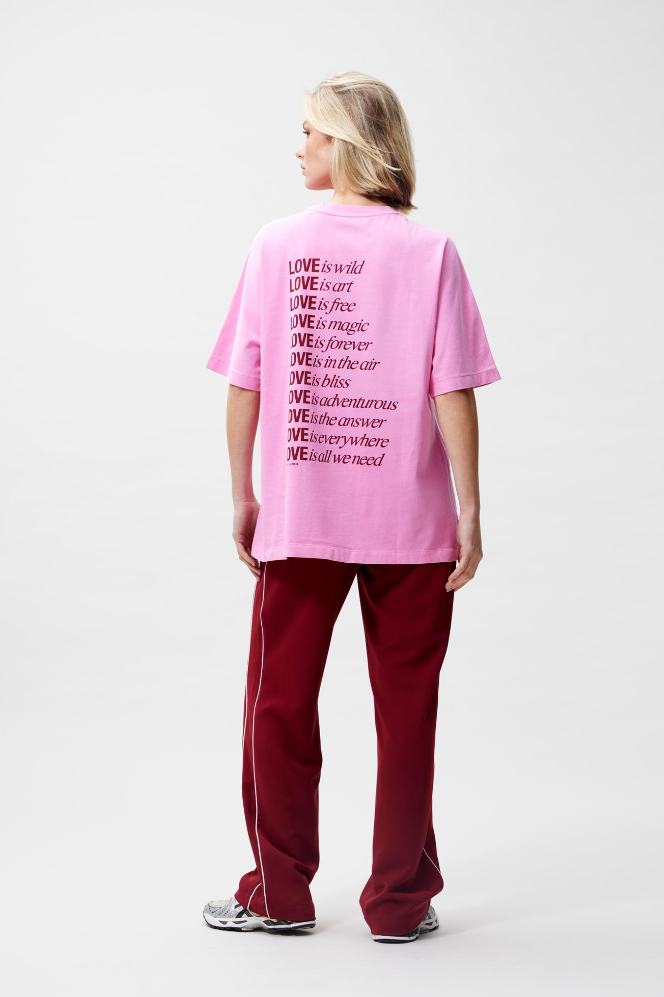 OVERSIZED GRAPHIC T-SHIRT - ROSEBLOOM
