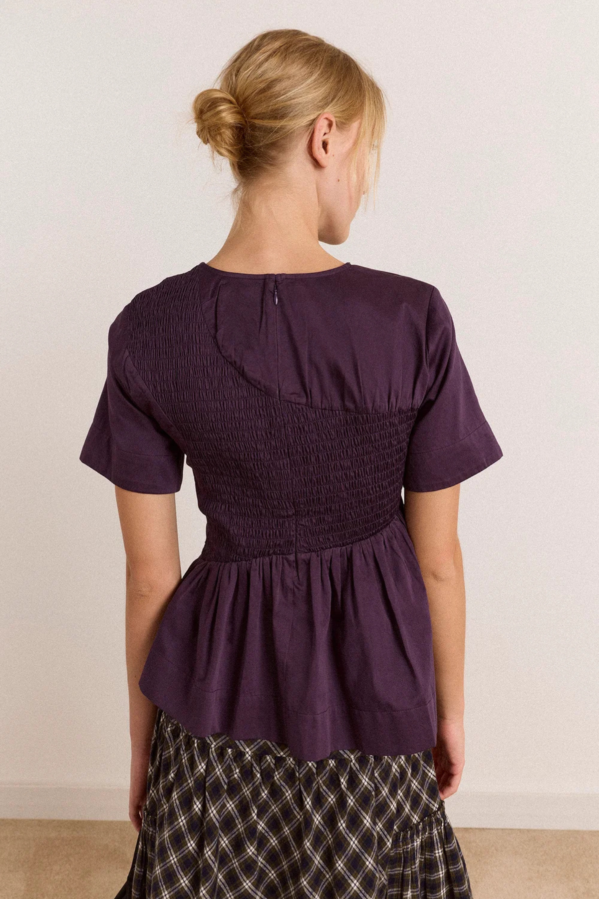 EMMY SHIRRED TOP - PLUM