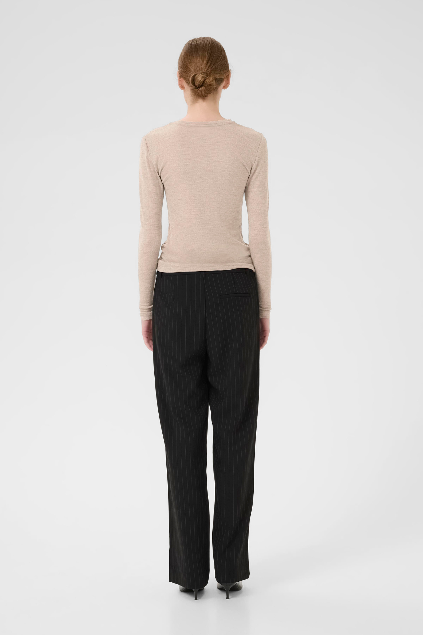 NINIA LS WOOL ROUNDNECK NOOS - SAND MELANGE