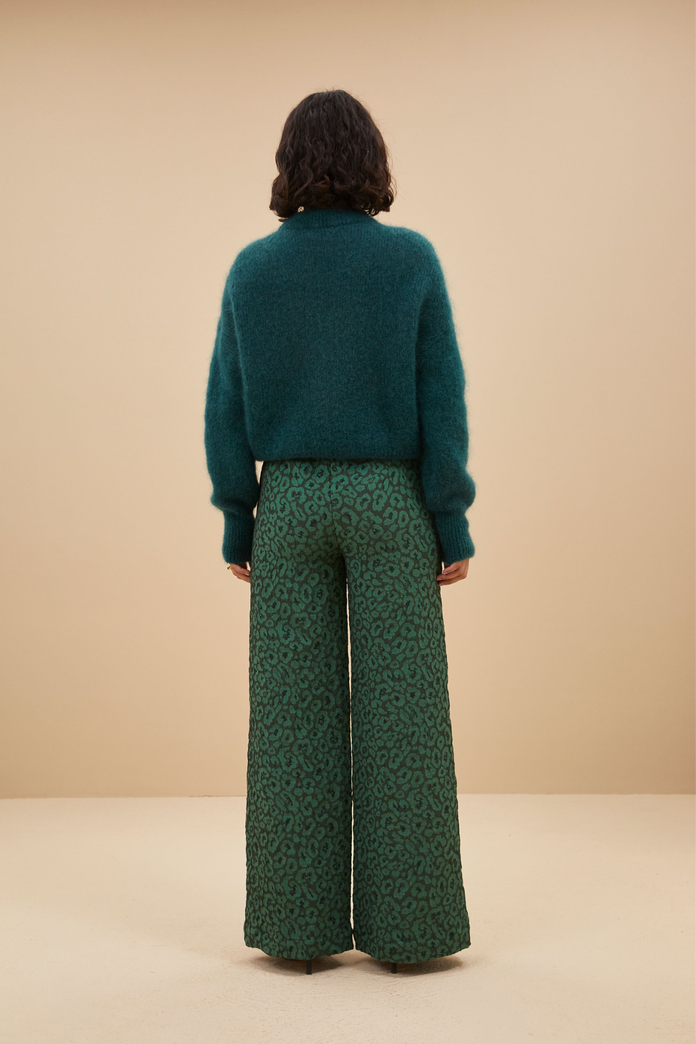 NEAL LEO PANTS - GREEN PANTER PRINT