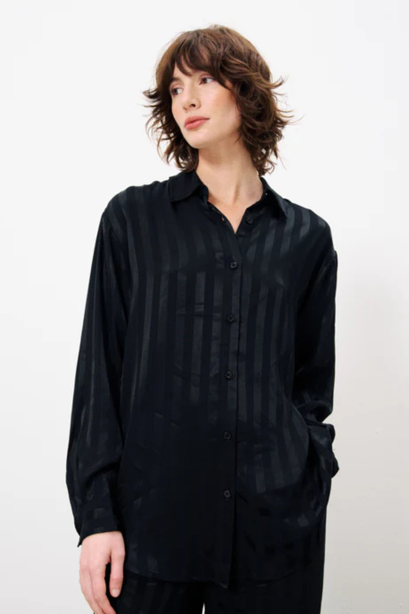 CARLA SHIRT - BLACK