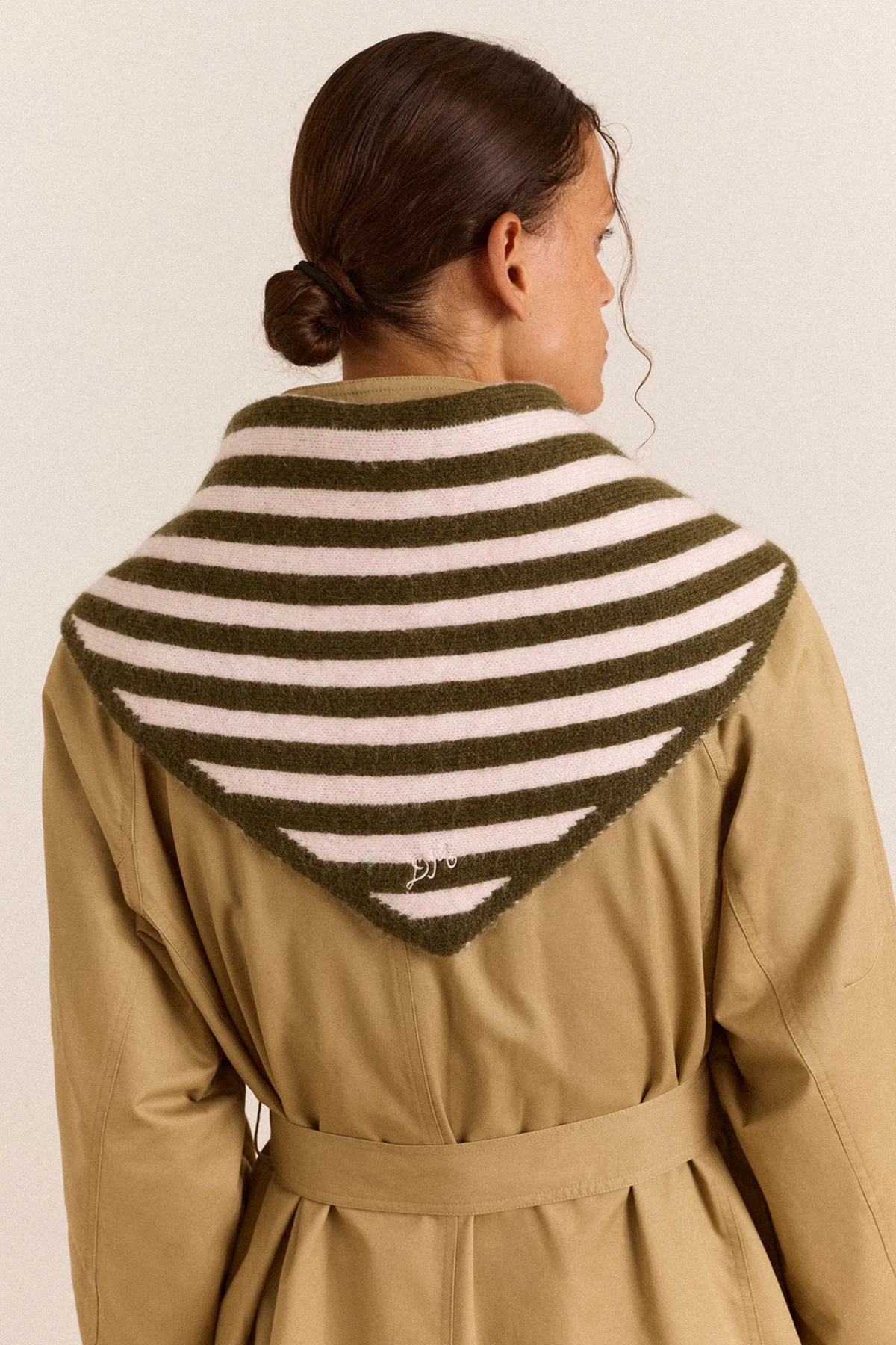 DRIEHOEKSSJAAL - OLIJFGROEN - ROZE STRIPE