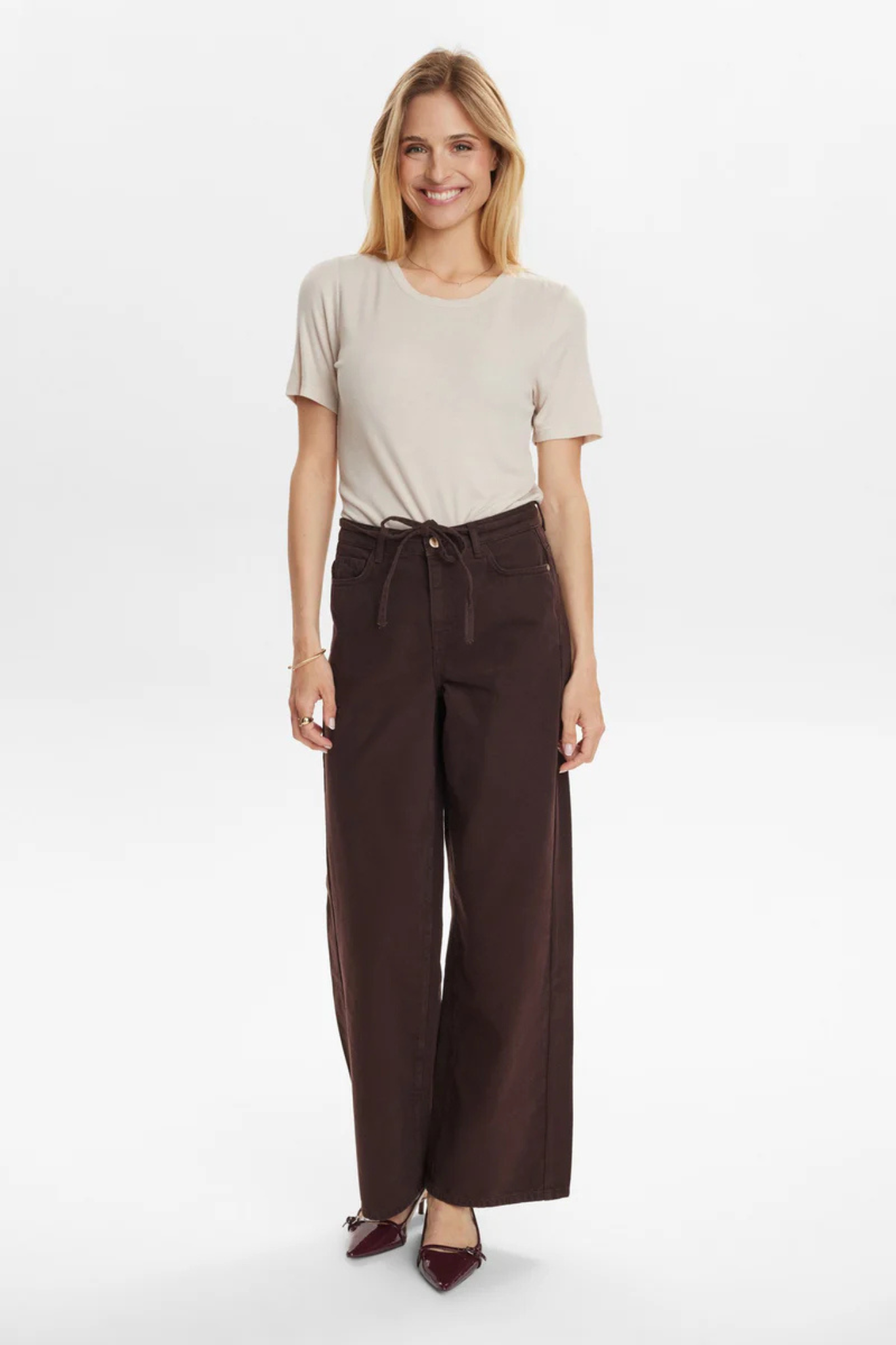 BROOKLYN SOLID JEANS - BLACK COFFEE