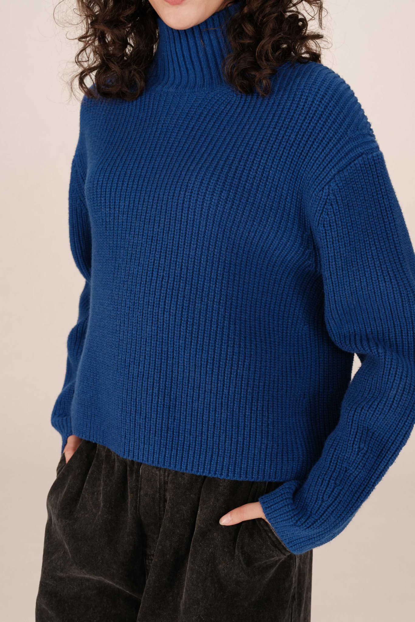 SAGAN SWEATER - BLUE COBALT